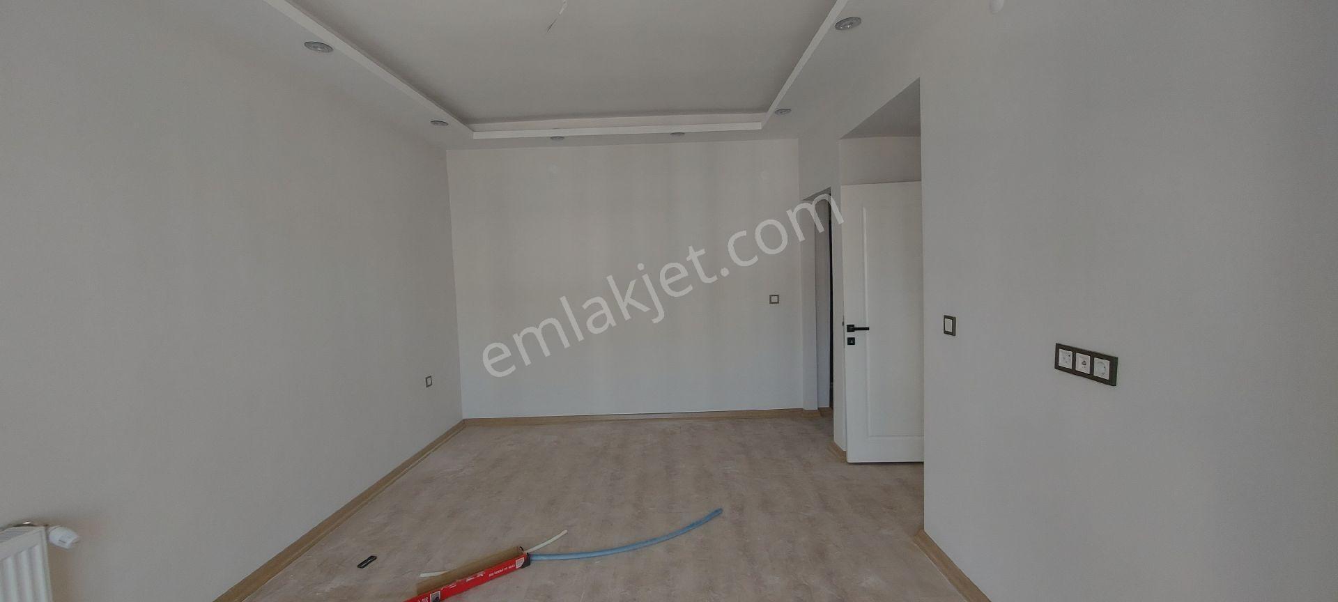 Değer'den Bostanbaşı 35'lik Yol Üzeri 3+1 Ara Kat Daire - Görsel 29