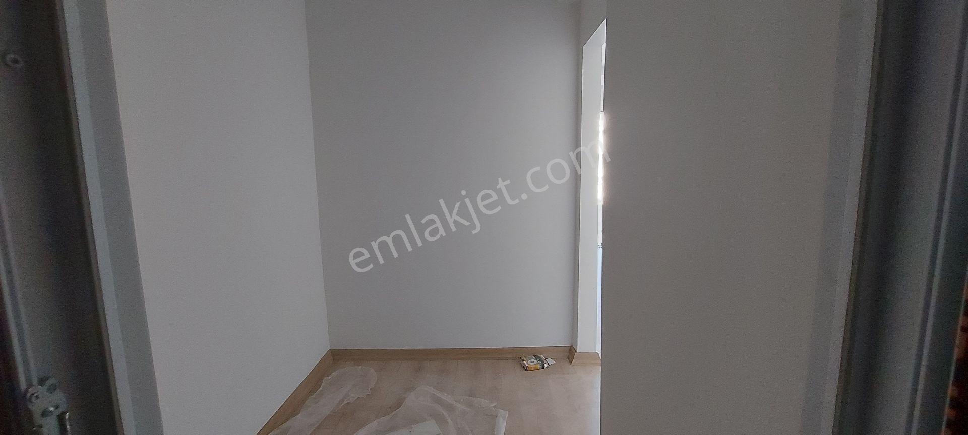 Değer'den Bostanbaşı 35'lik Yol Üzeri 3+1 Ara Kat Daire - Görsel 33