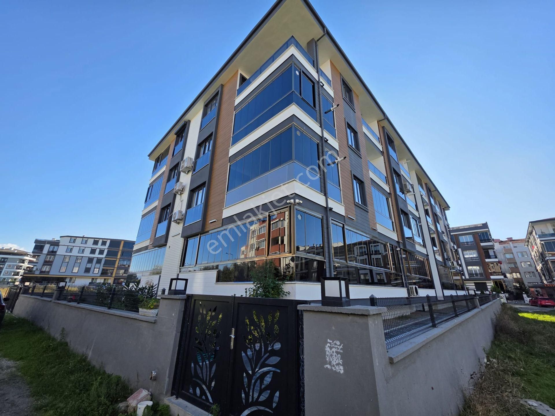 Irmaksudan Doğalğaz Kombili Cam Balkon 2+1 Öncephe Daire
