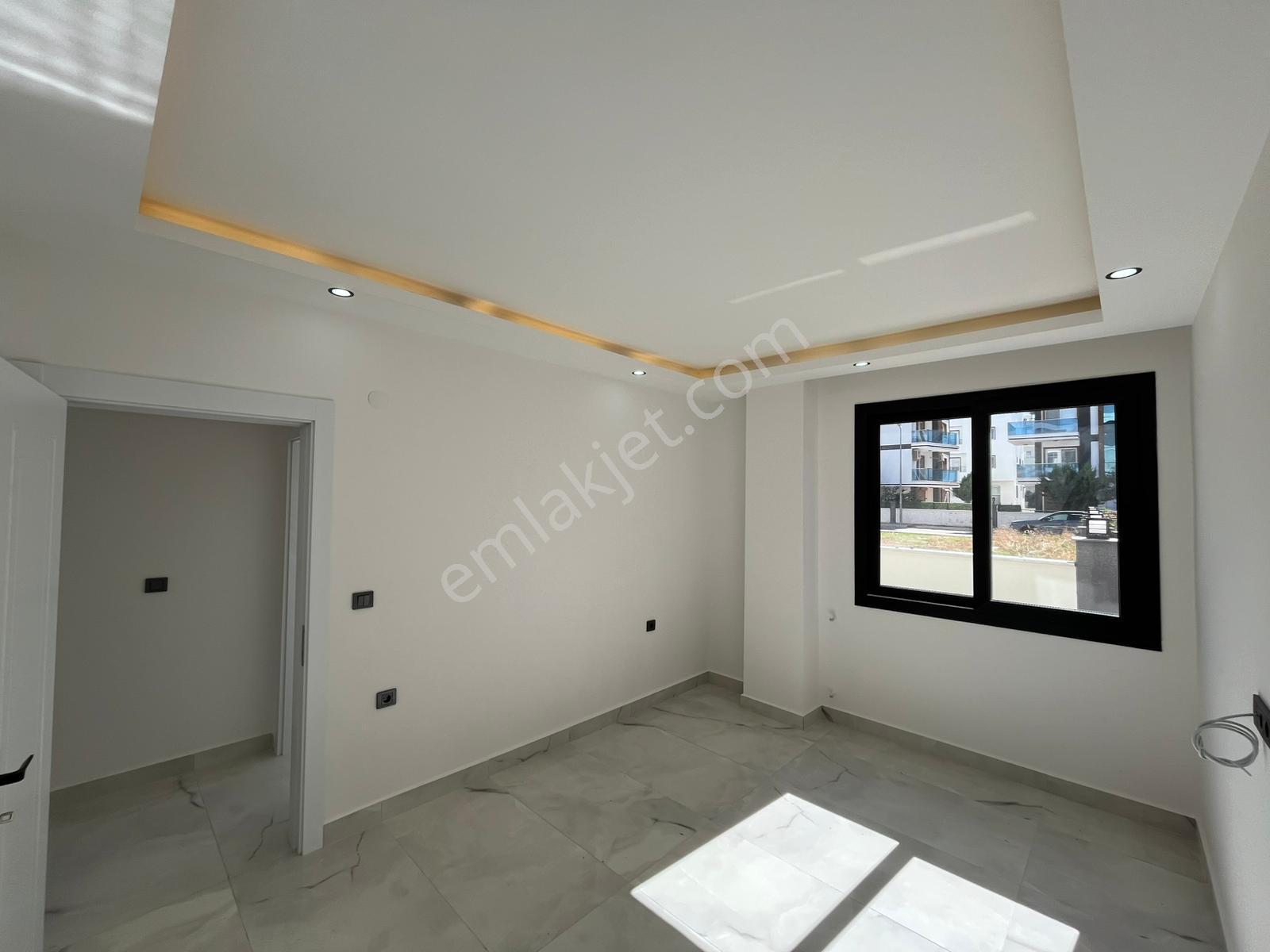 Didim Merkezde Müstakil Girişli Sıfır 3+1 Daire - Görsel 14