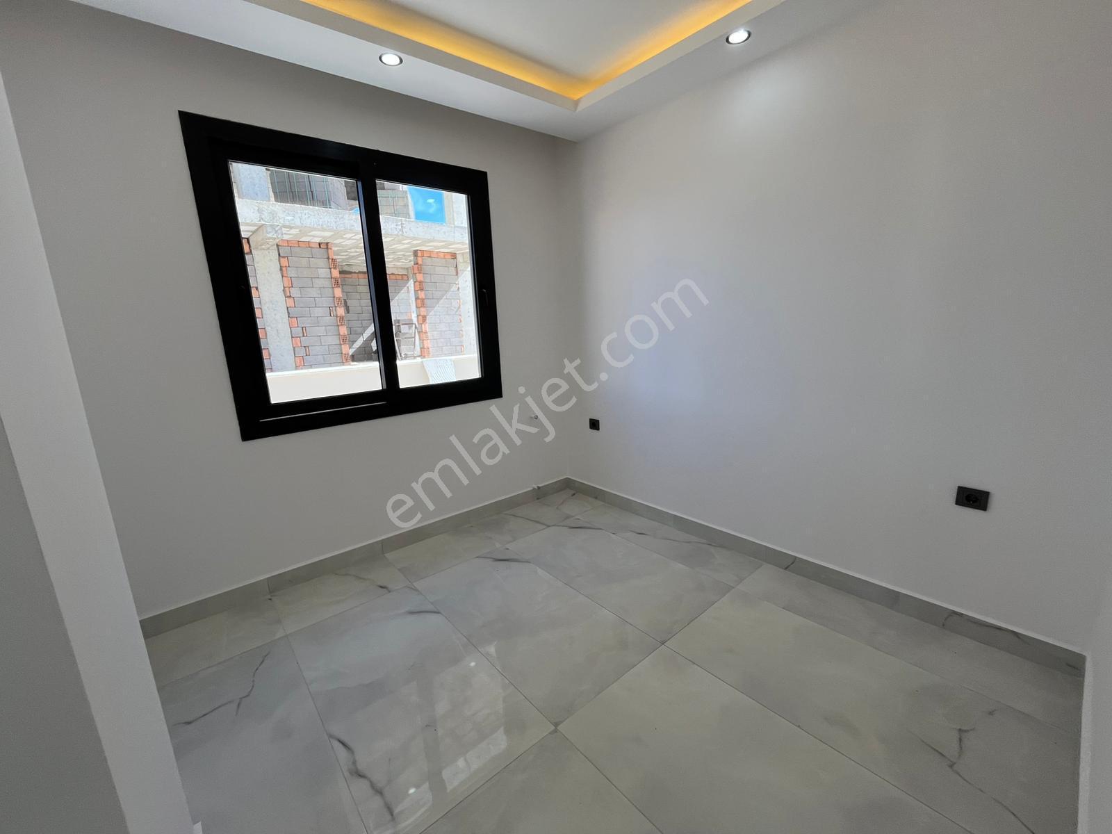 Didim Merkezde Müstakil Girişli Sıfır 3+1 Daire - Görsel 16