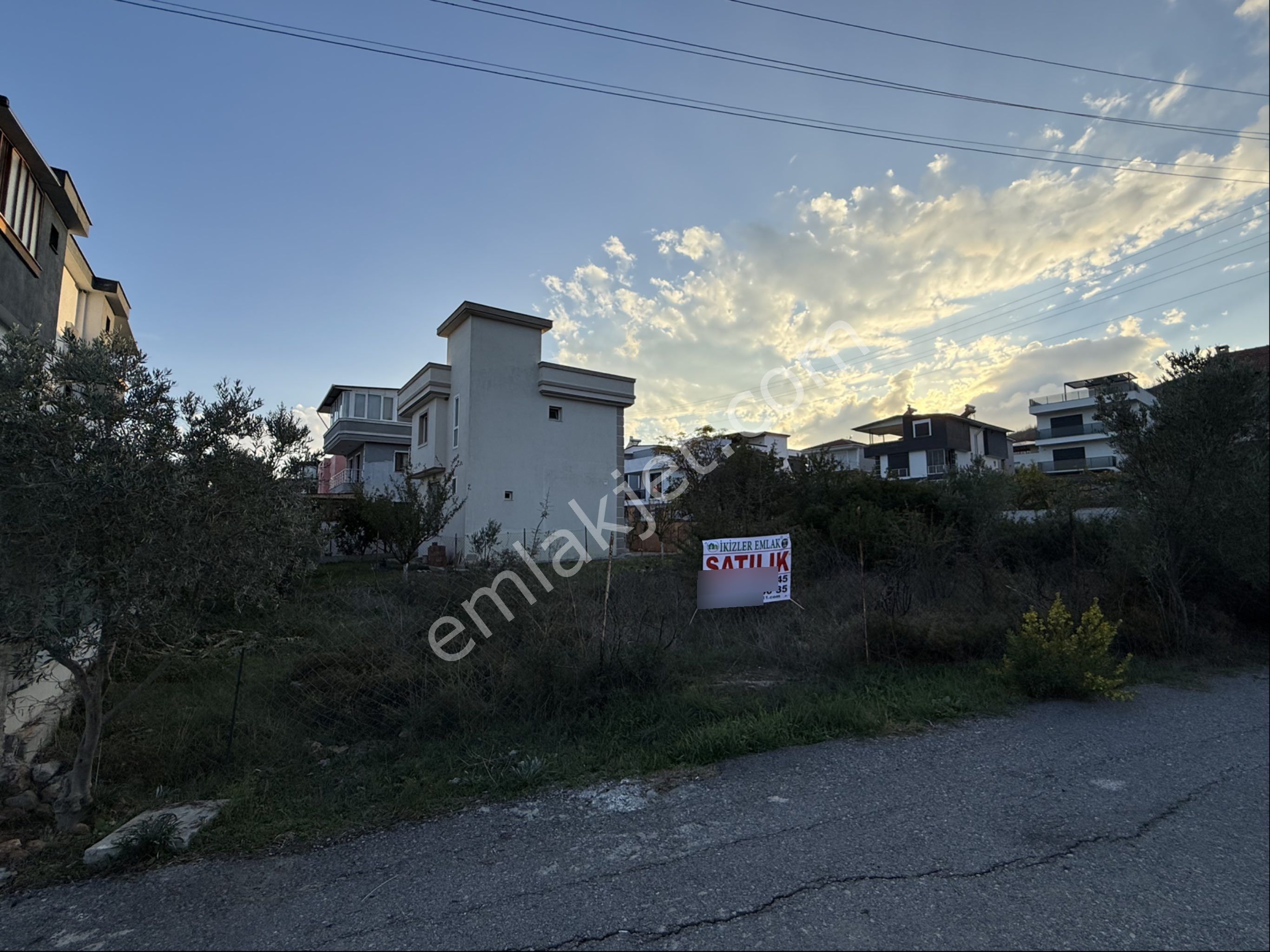 Seferihisar Doğanbey’de Satılık 285 Metre² Villa İmarlı Köşe Arsa - Görsel 8