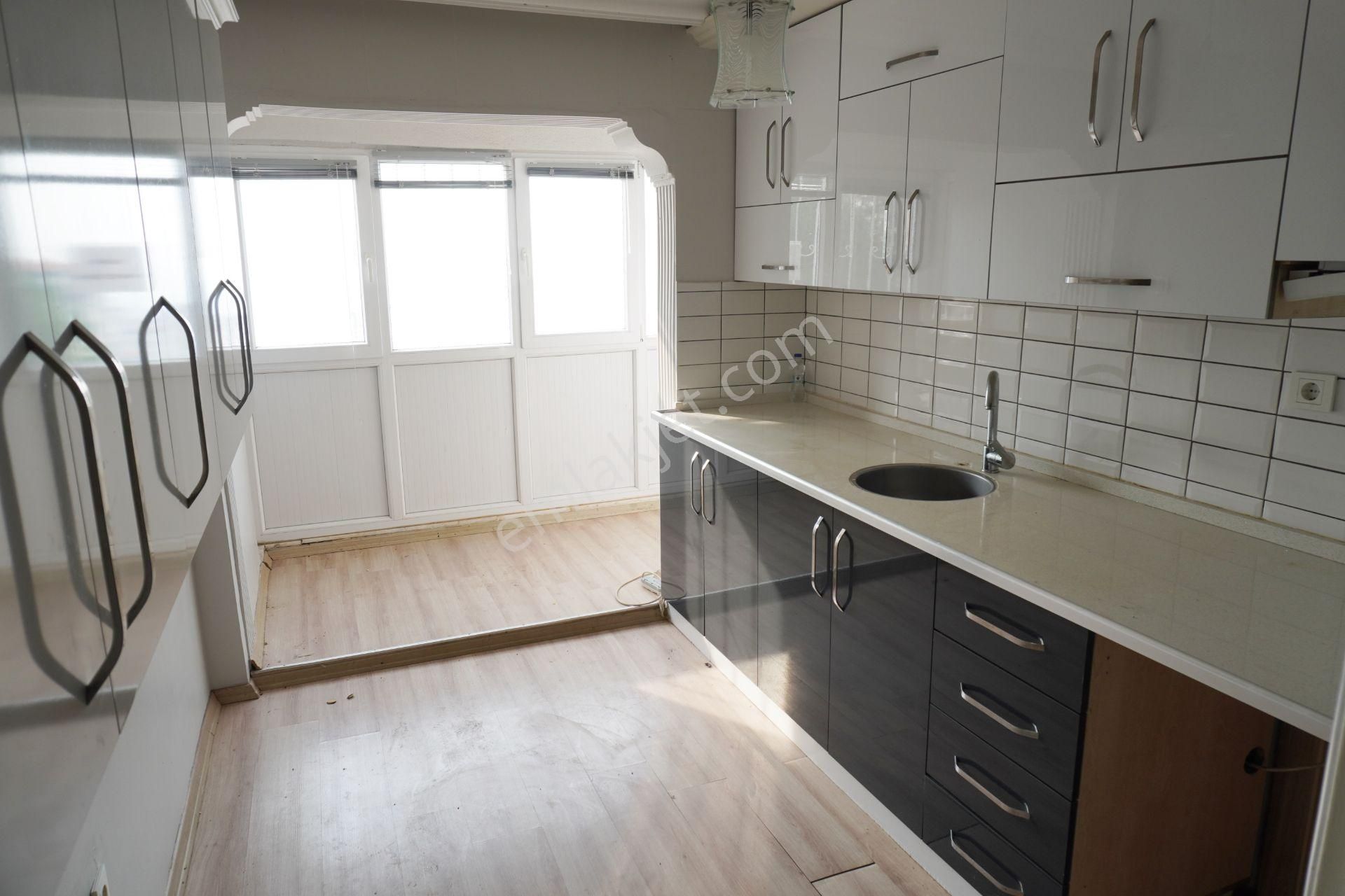 Evka5 Satılık Fiyat Düştü 2+1 Kilerli+balkon+klimalı Çiğliserkan