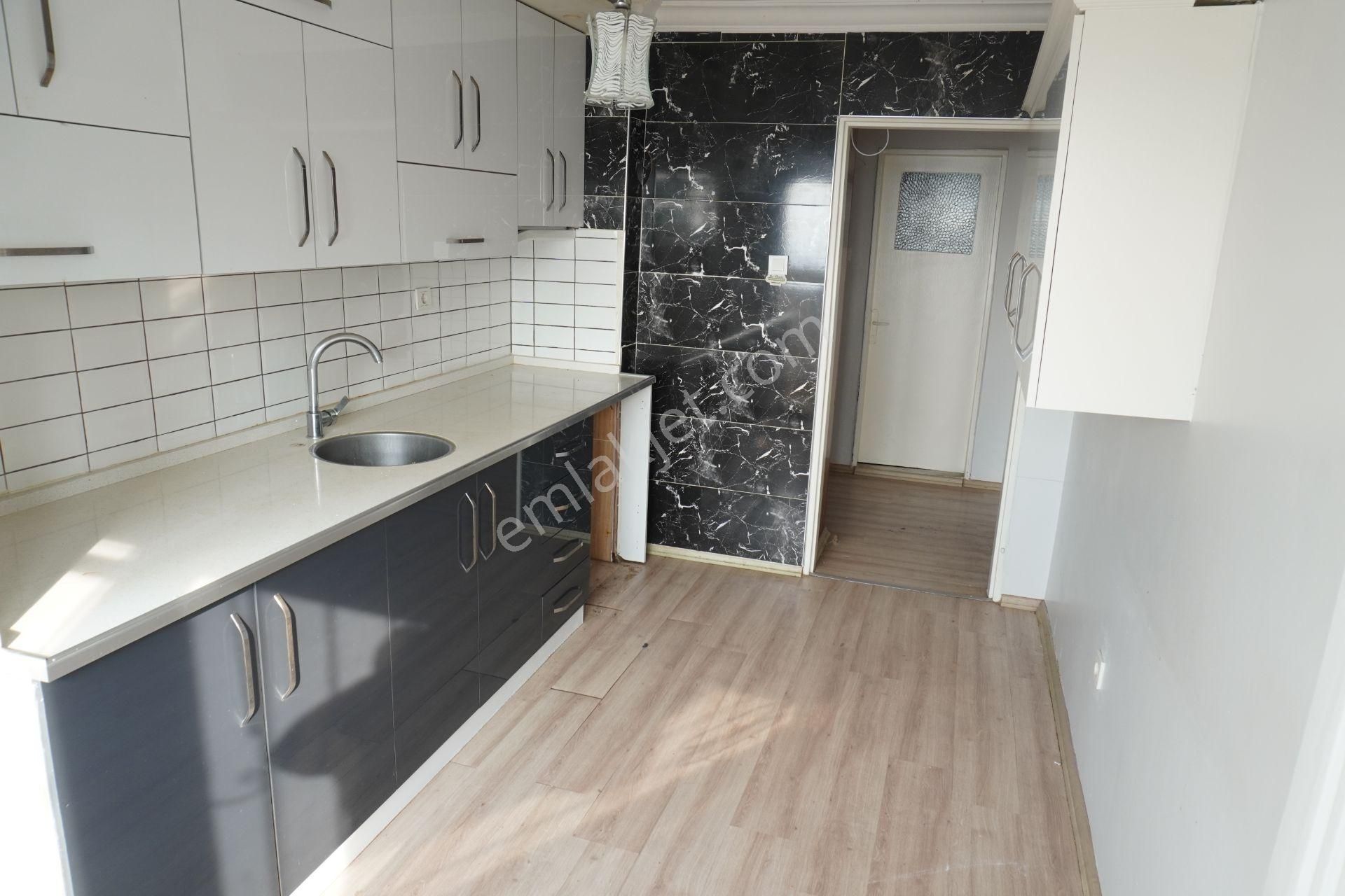Evka5 Satılık Fiyat Düştü 2+1 Kilerli+balkon+klimalı Çiğliserkan - Görsel 3
