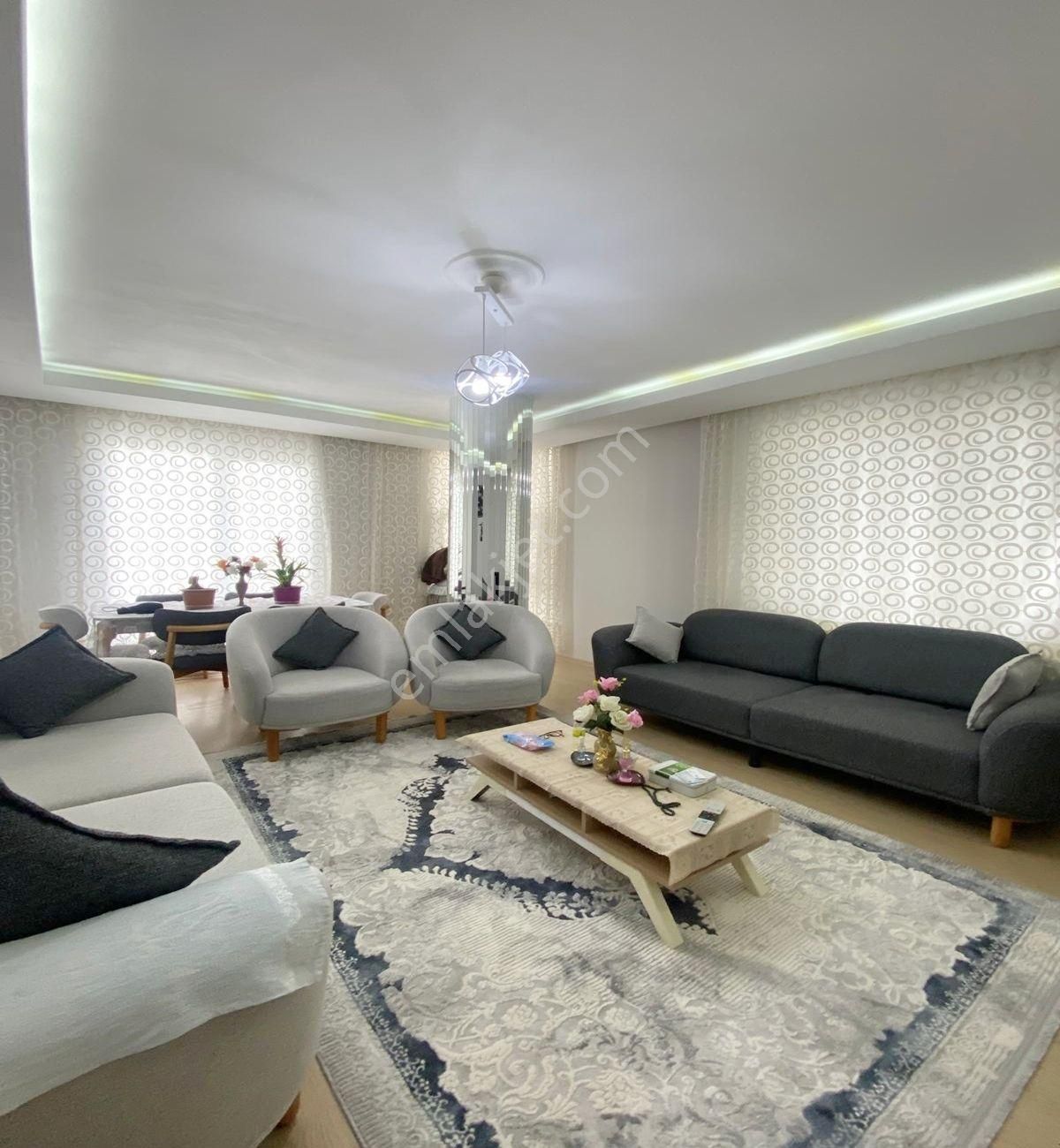 Avcılar D.köşklerde 2+1 Satılık Ara Kat Daire Fırsatı - Görsel 5