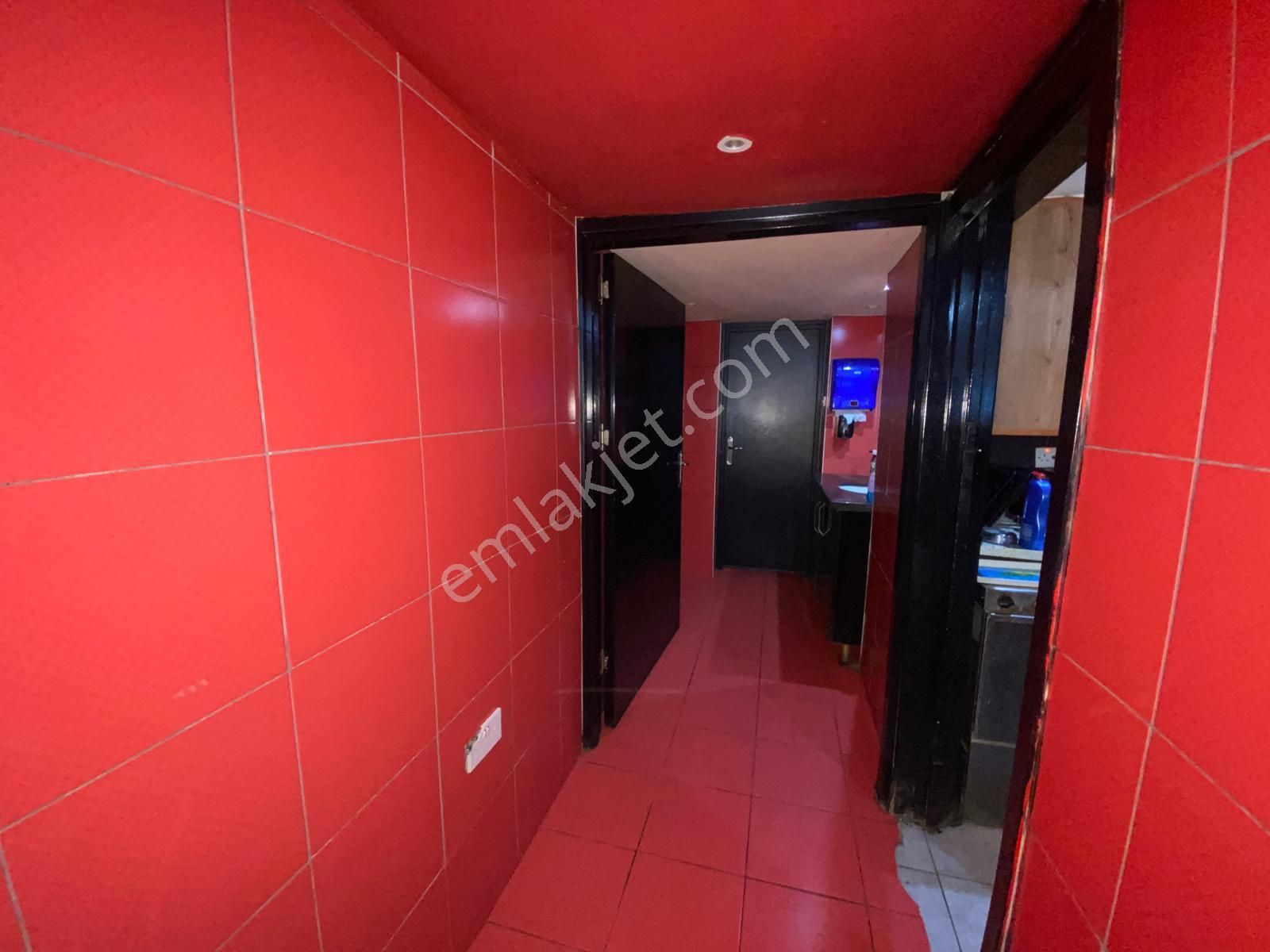 Girne Merkez'de Devren Satılık Restaurant !! - Görsel 13