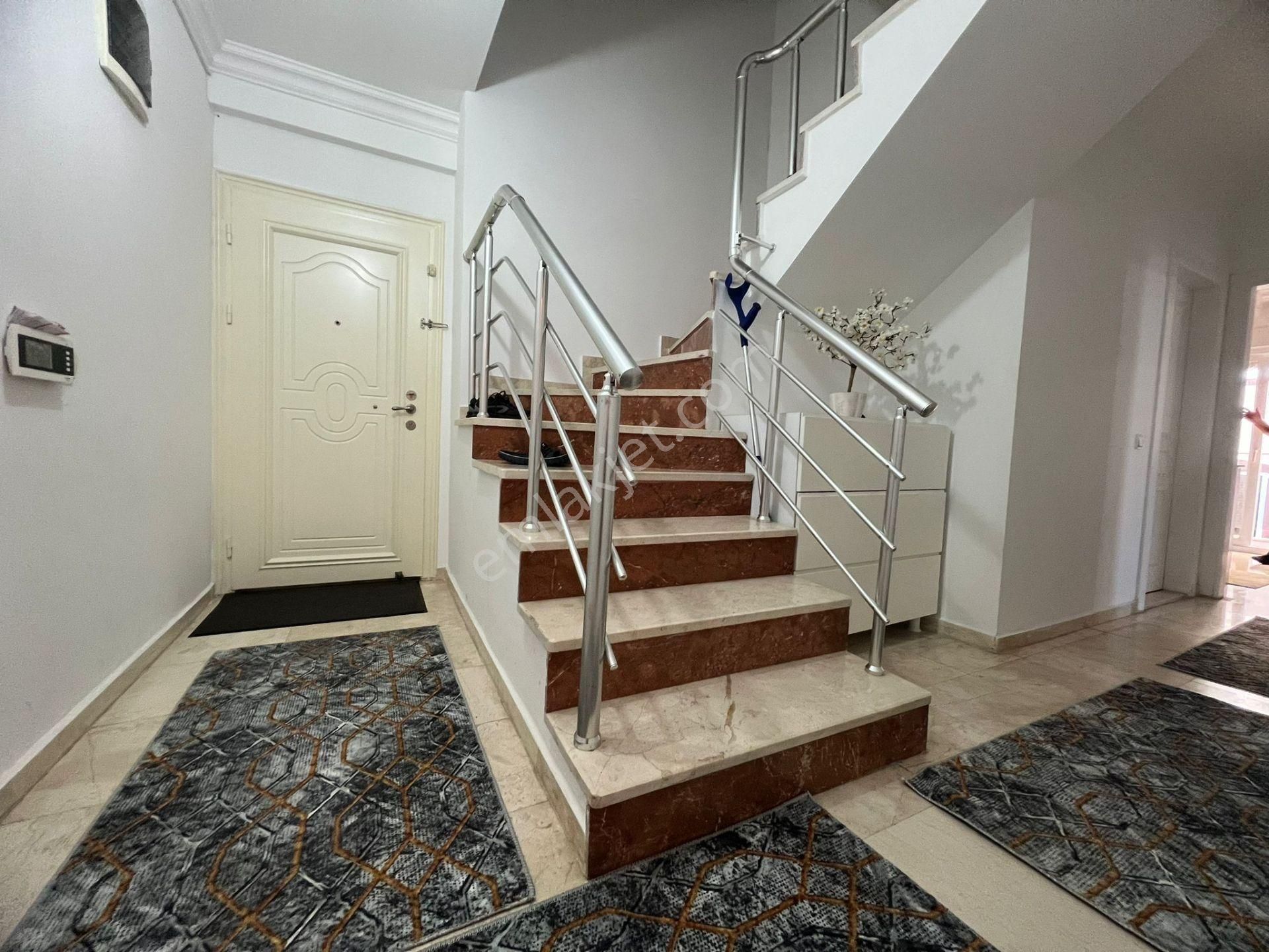 Alanya Oba Da 3+1 Ayrı Mutfak Eşyalı Dubleks Daire - Görsel 15