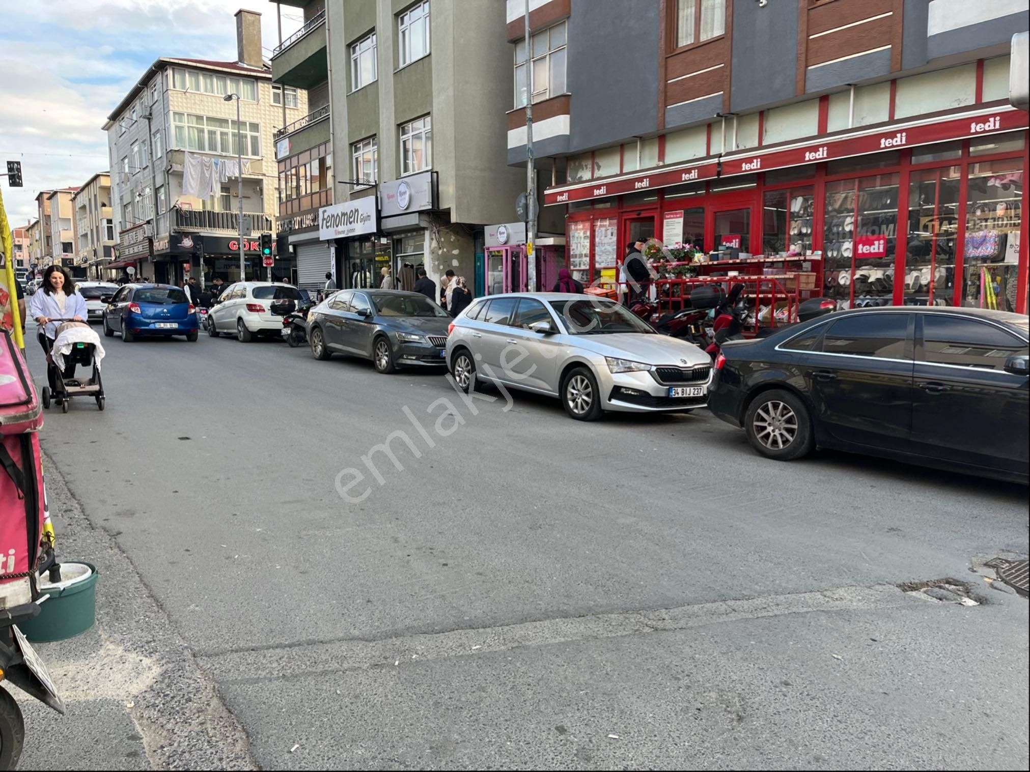 İstanbul Ataşehir Kayışdağında 220 M2 Satılık Dükkan Mağaza - Görsel 3