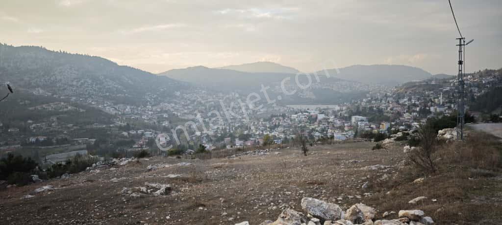 Remax Toros'tan Gözne Ve Şehir Manzaralı Arsalar - Görsel 2