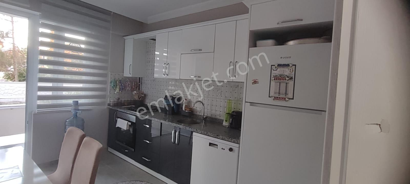 Remax Palas'tan Beyköy'de Satılık Geniş 2+1 Daire - Görsel 19
