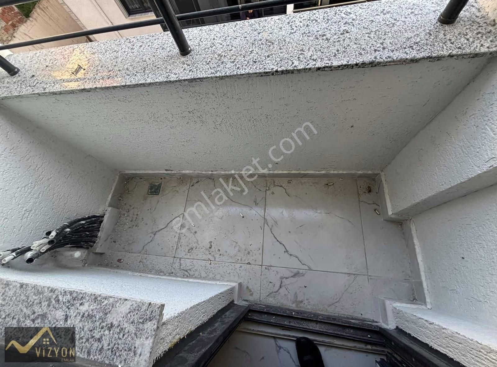 Bağlarbaşında Ara Kat 2+1 | Yatırıma Ve Oturuma Hazır! - Görsel 3