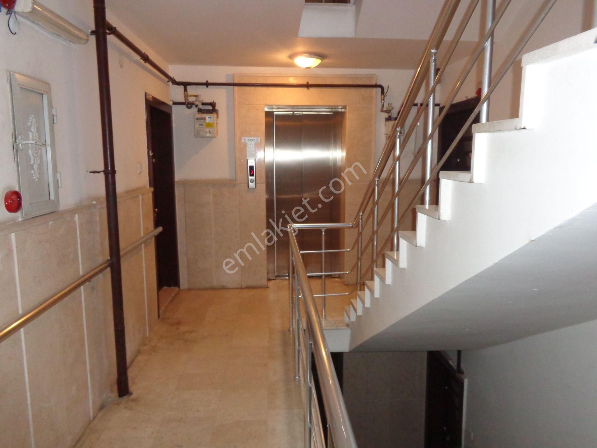 Beşevlerde Genç Binada 2+1 Kombili - Ön Ara Kat- Asansörlü - Kapalı Otoparklı- - Görsel 11