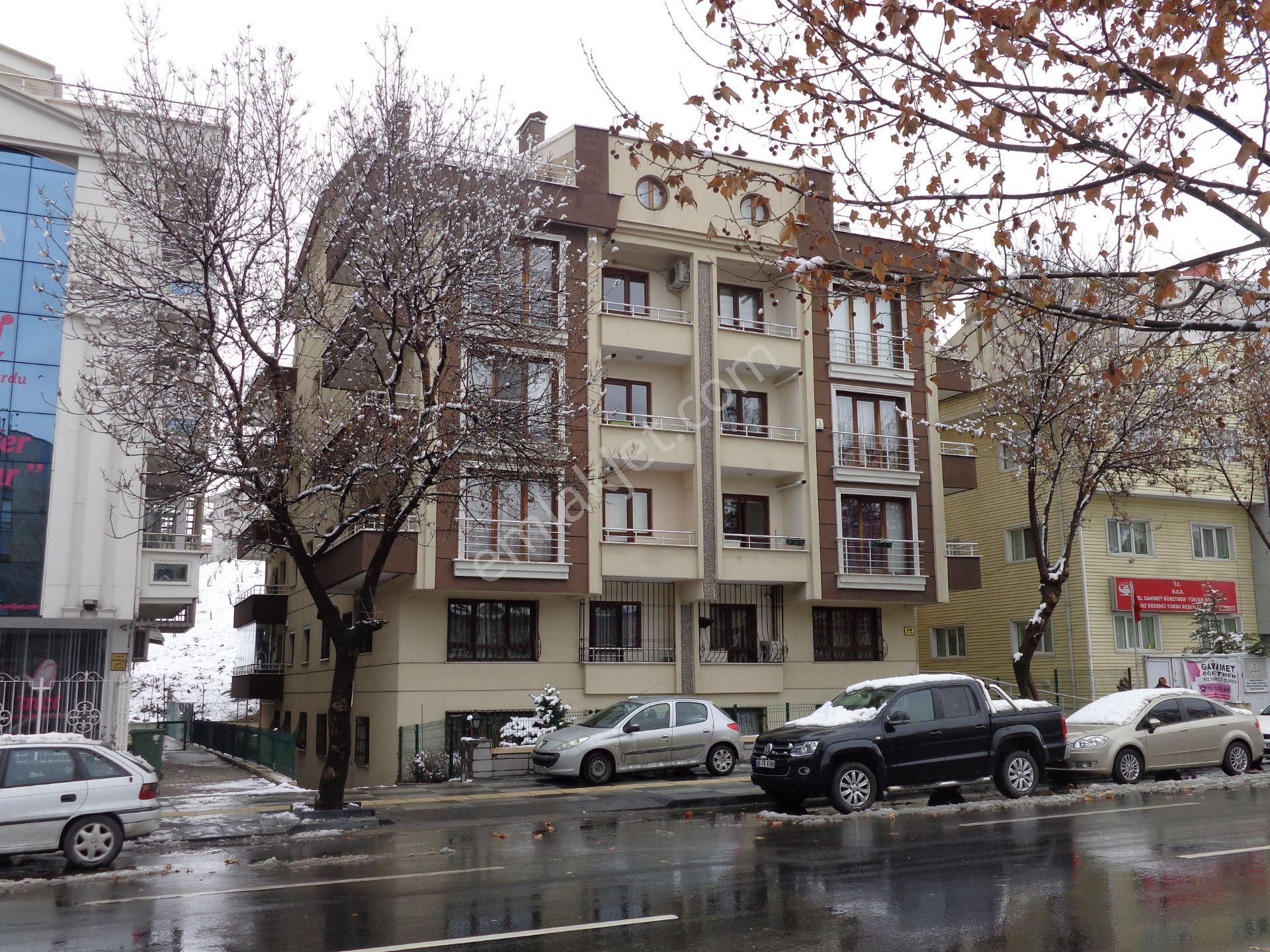 Beşevlerde Genç Binada 2+1 Kombili - Ön Ara Kat- Asansörlü - Kapalı Otoparklı- - Görsel 14