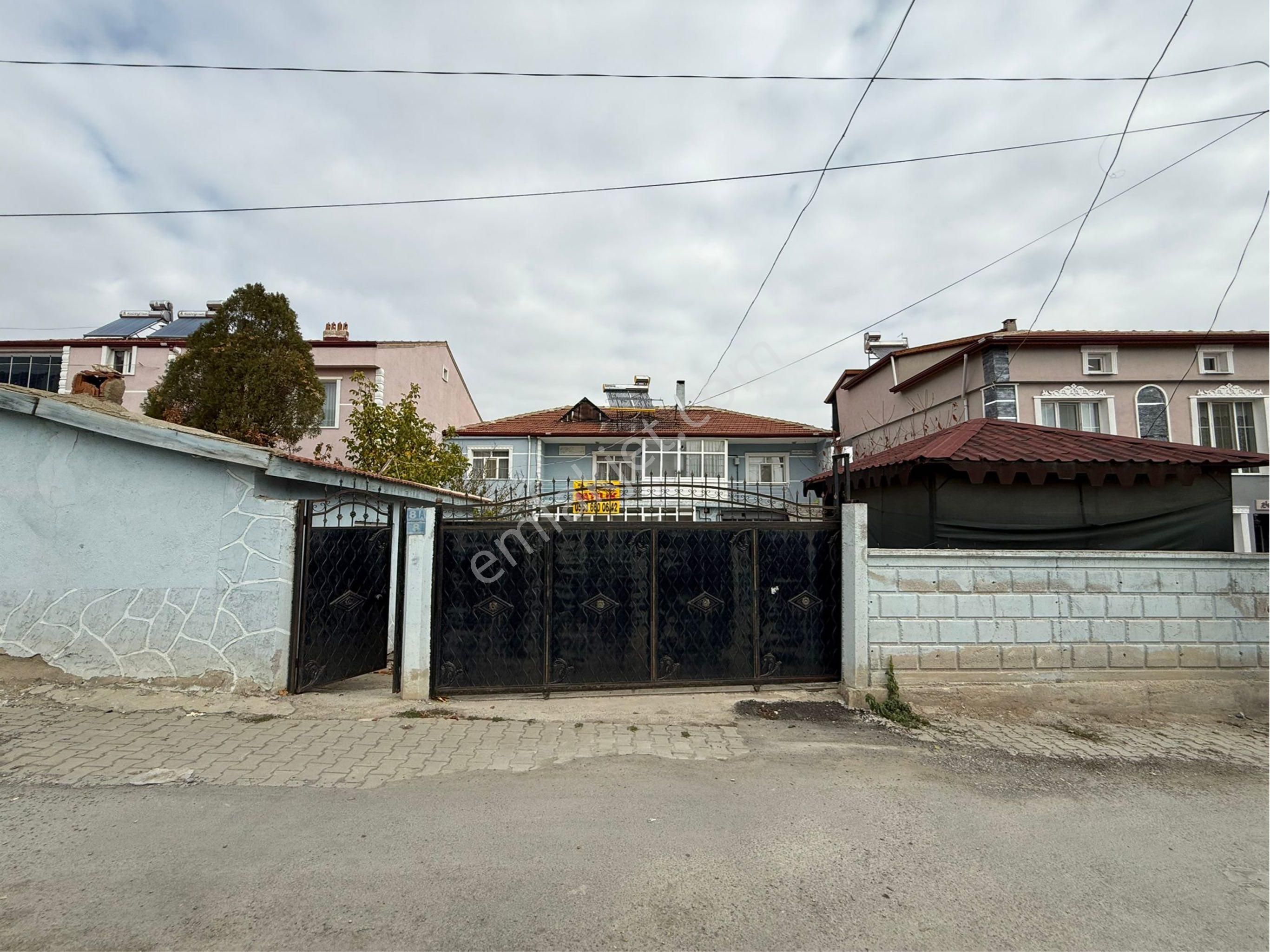 📍 Rota’dan Satılık Yunak Yeni Mah.2 Katlı Müstakil Daire - Görsel 3