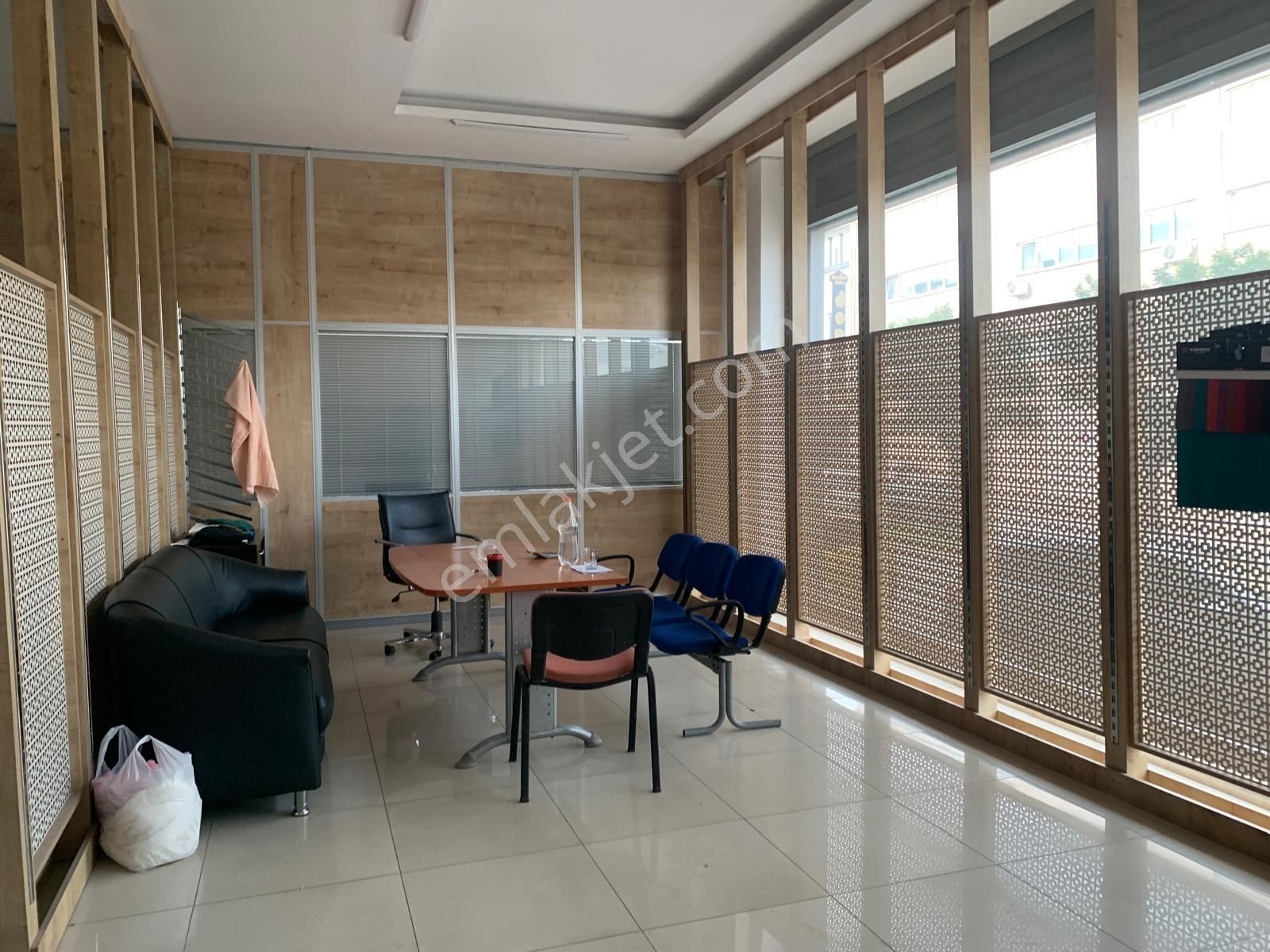 Turyap Leyla Akçınar'dan Vişne Cad. 300 M2 Giriş Kat Kiralık - Görsel 10