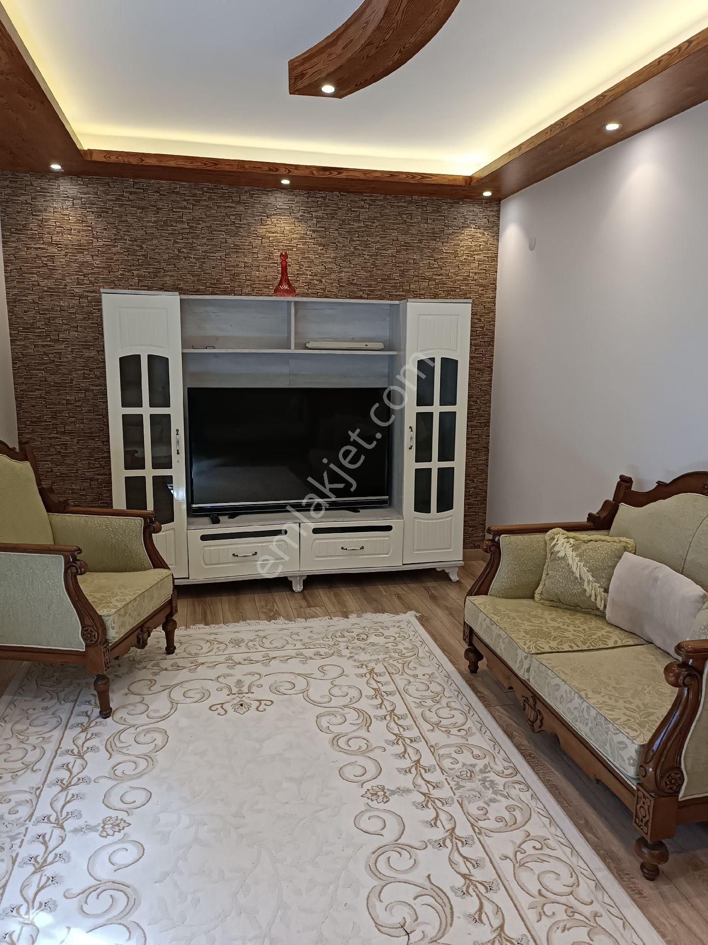Karaburunda Deniz Ve Orman Manzaralı Eşyalı Hazır Kiralık Villa - Görsel 11