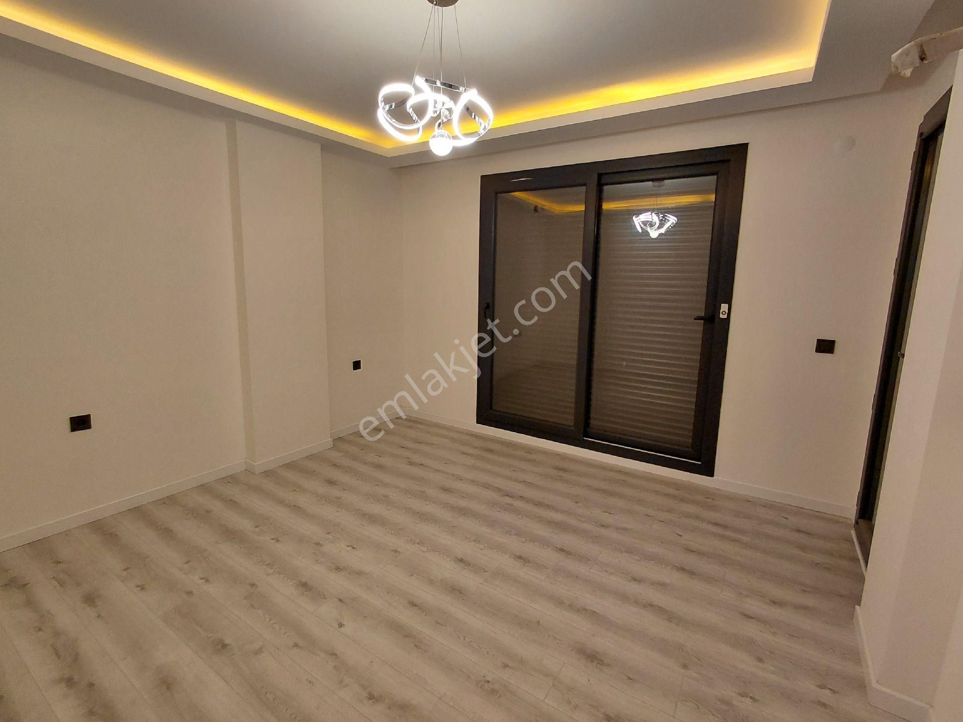 Didim Fevzipaşa Mahallesinde Mt Plaja! Tam Müstakil Deniz Manzaralı Villa - Görsel 12