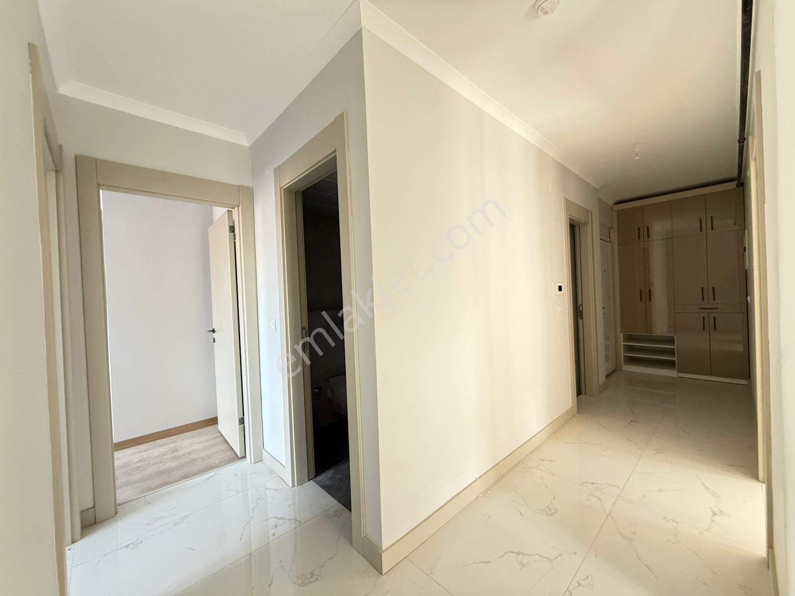 Ovacıkta Satılık Katta Ultra Lüks Yapılı 3+1 Daire - Görsel 21