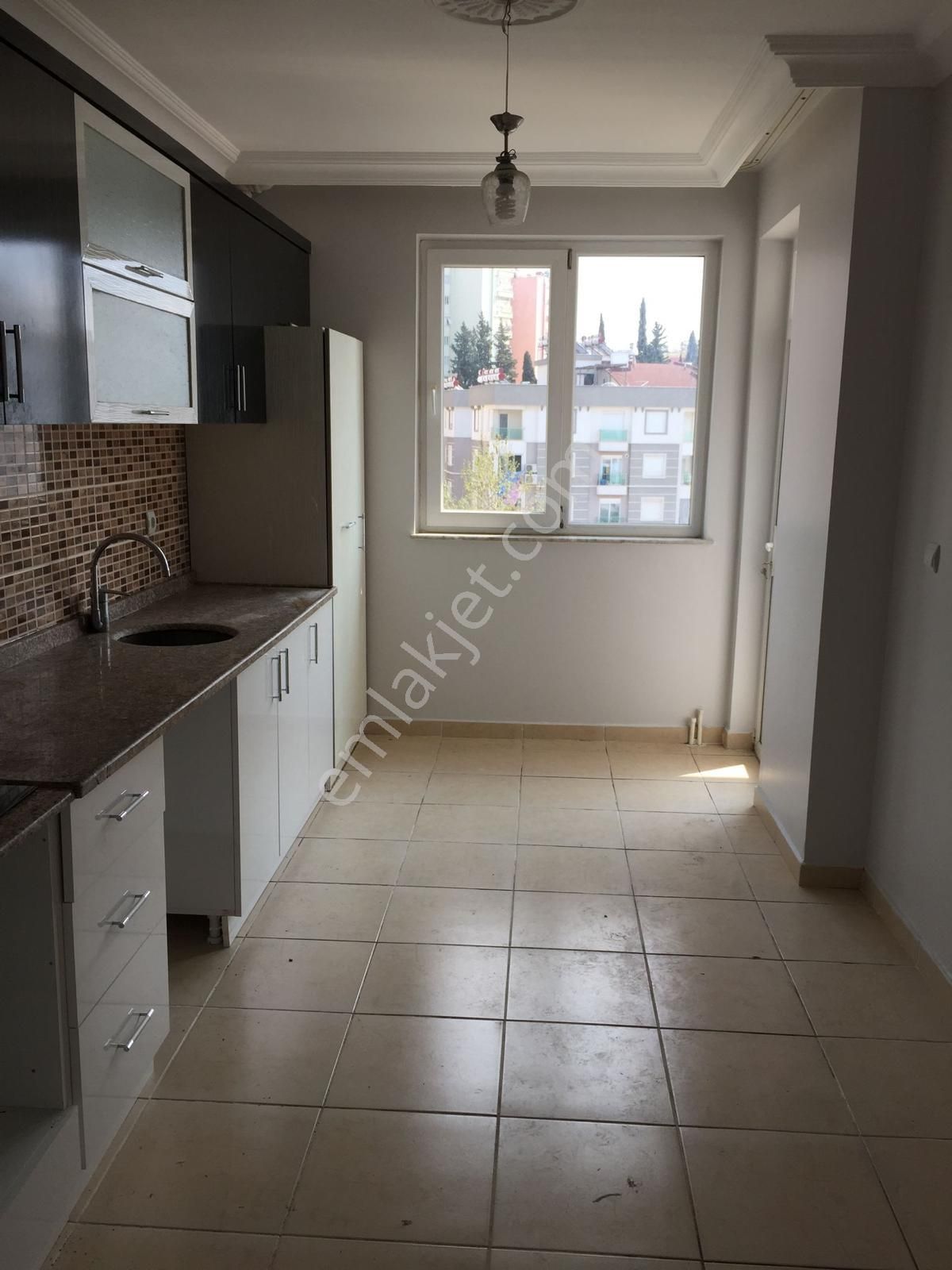 Yenigün Cadde Yakını Kullanışlı 5+1 Dubleks Daire