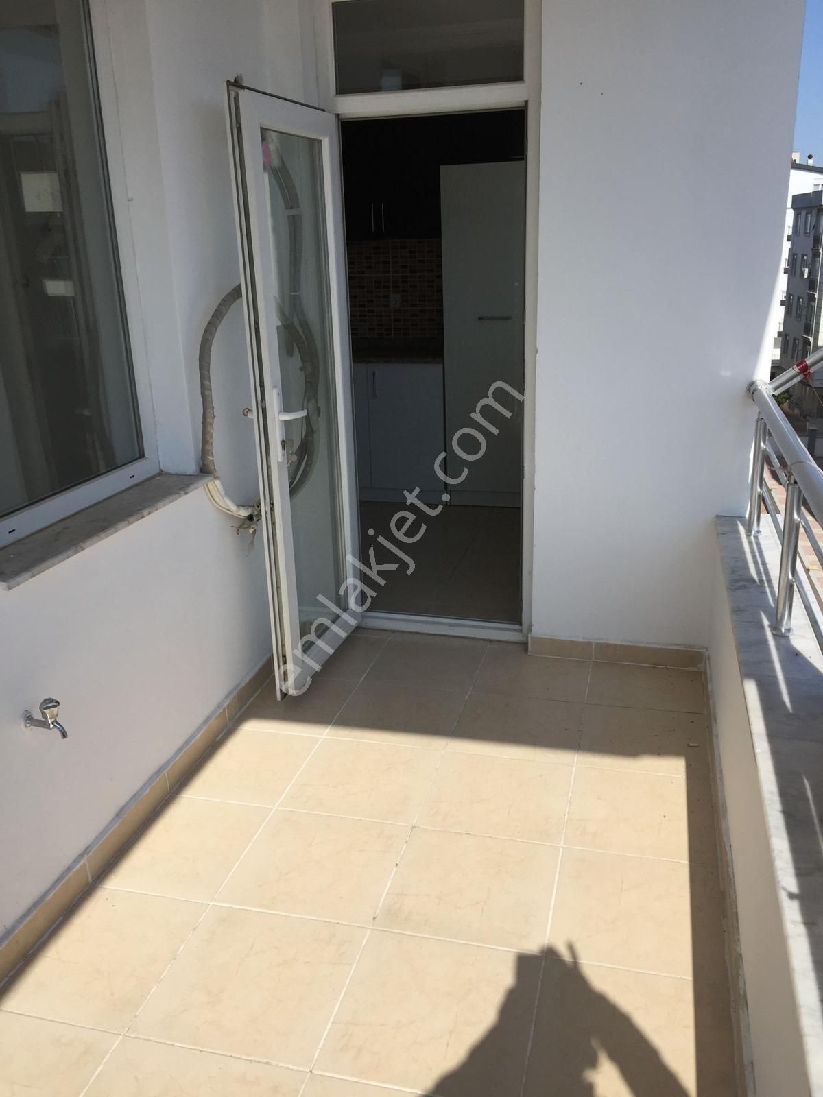 Yenigün Cadde Yakını Kullanışlı 5+1 Dubleks Daire - Görsel 4