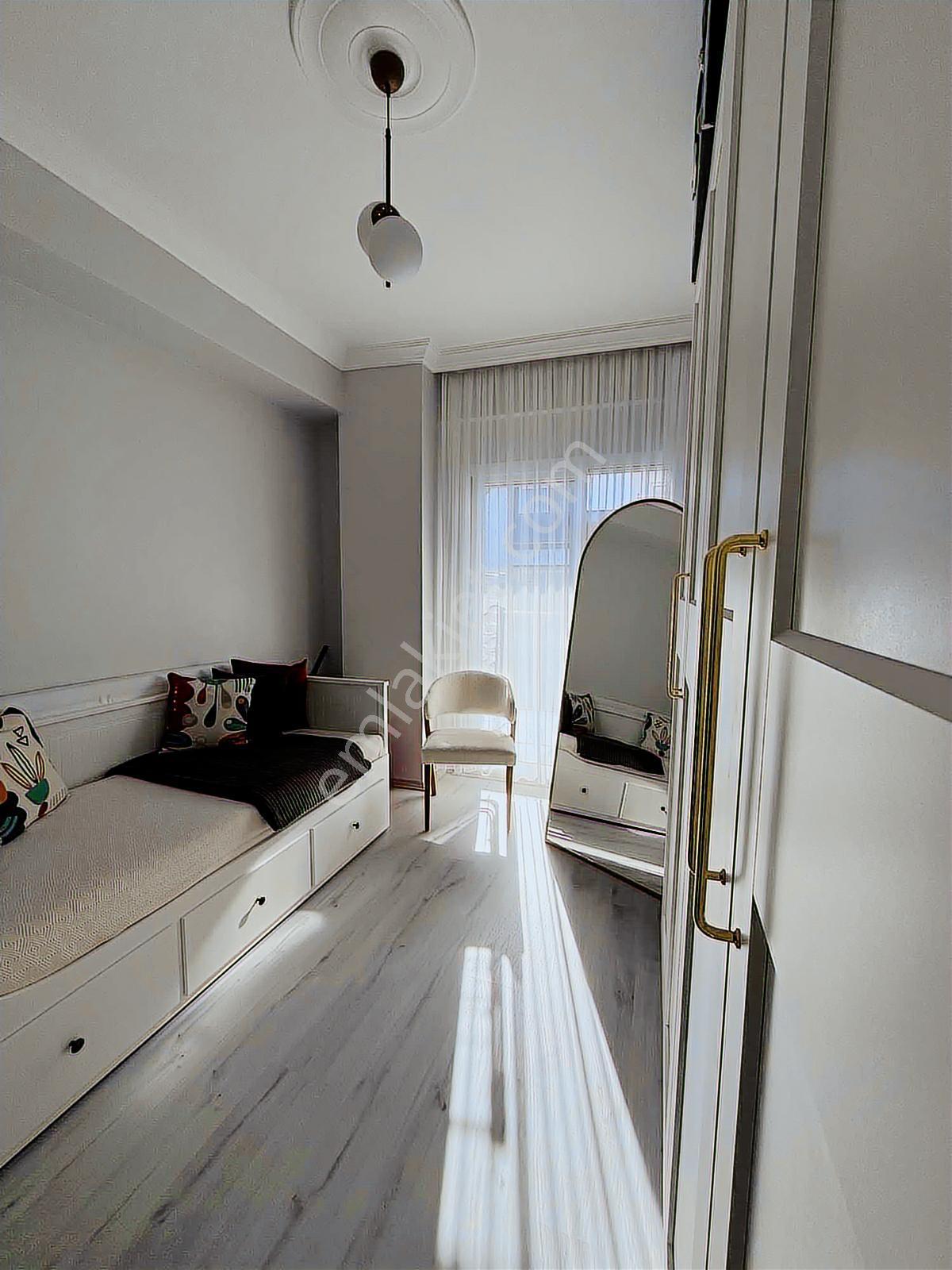 Kuşadası Davutlarda Havuzlu Sitede 2+1 Daire - Görsel 19