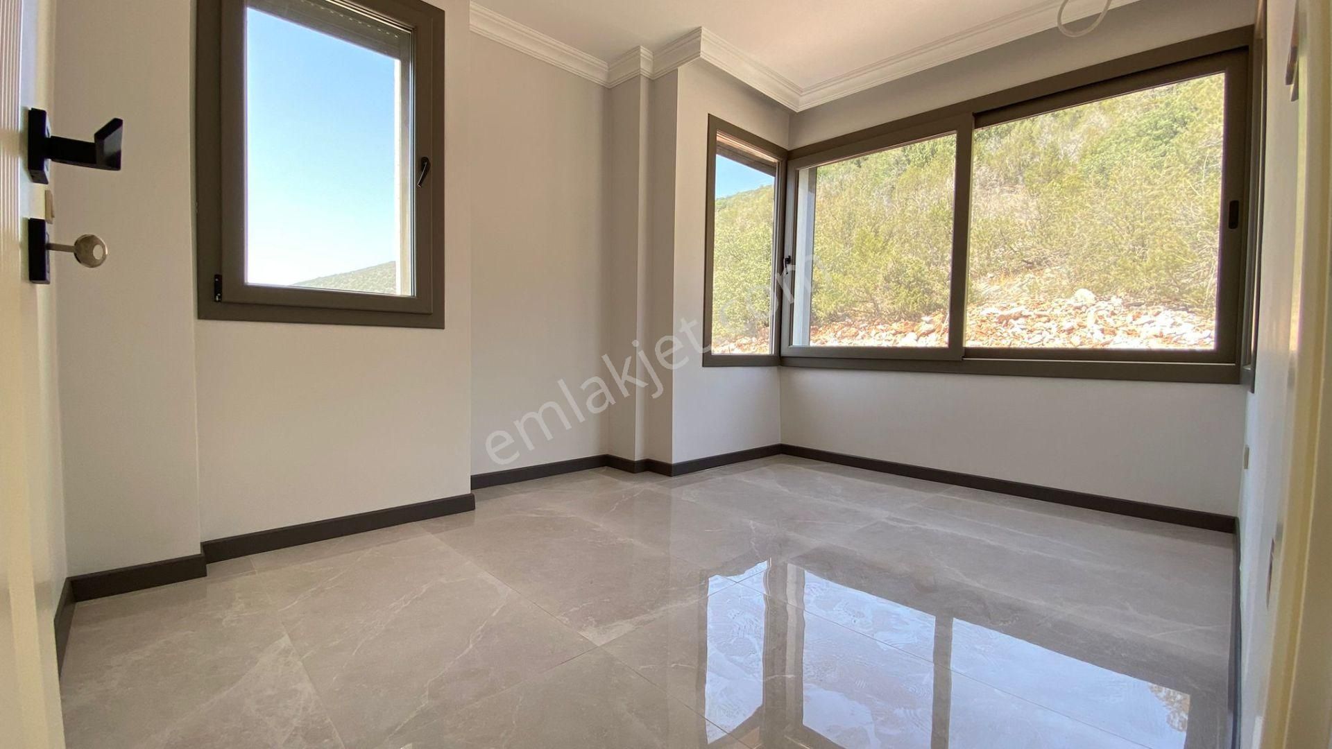 Dialog Nua Gayrimenkul'den Didim/akbük'de Satılık Panaromik Deniz Manzaralı Fourleks Villa - Görsel 24