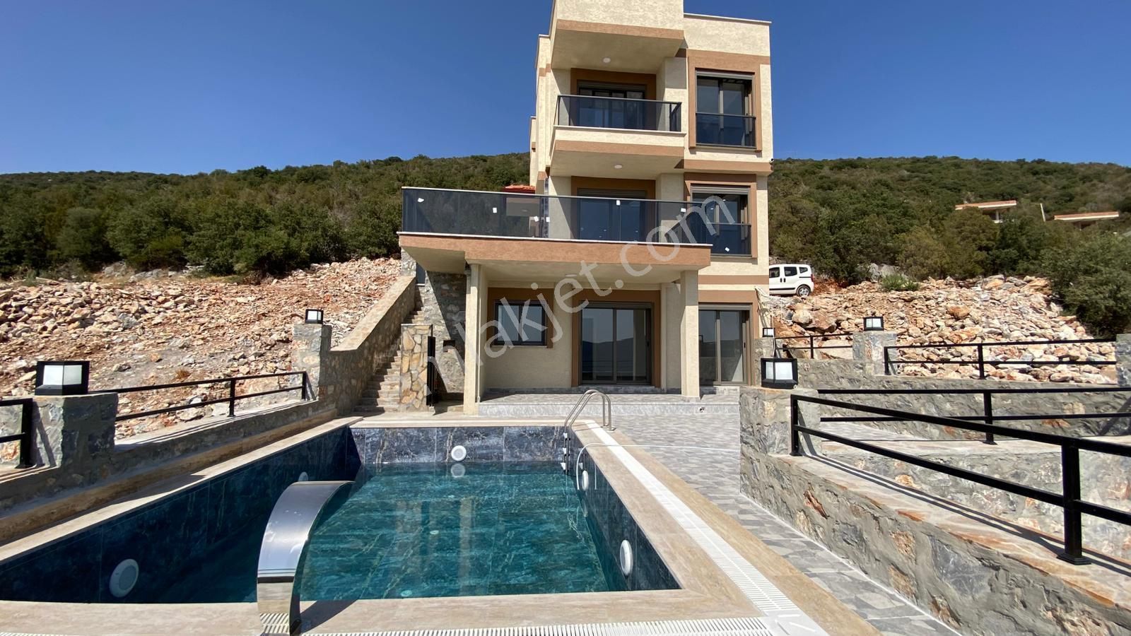 Dialog Nua Gayrimenkul'den Didim/akbük'de Satılık Panaromik Deniz Manzaralı Fourleks Villa - Görsel 3