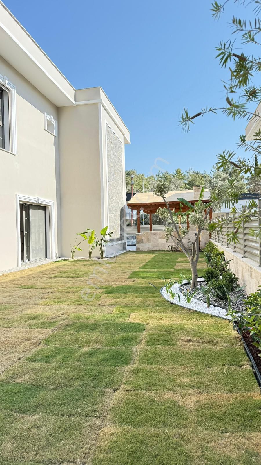 Kuşadası Yavansu Mevkisinde Satılık Müstakil Özel Havuzlu Villa - Görsel 12