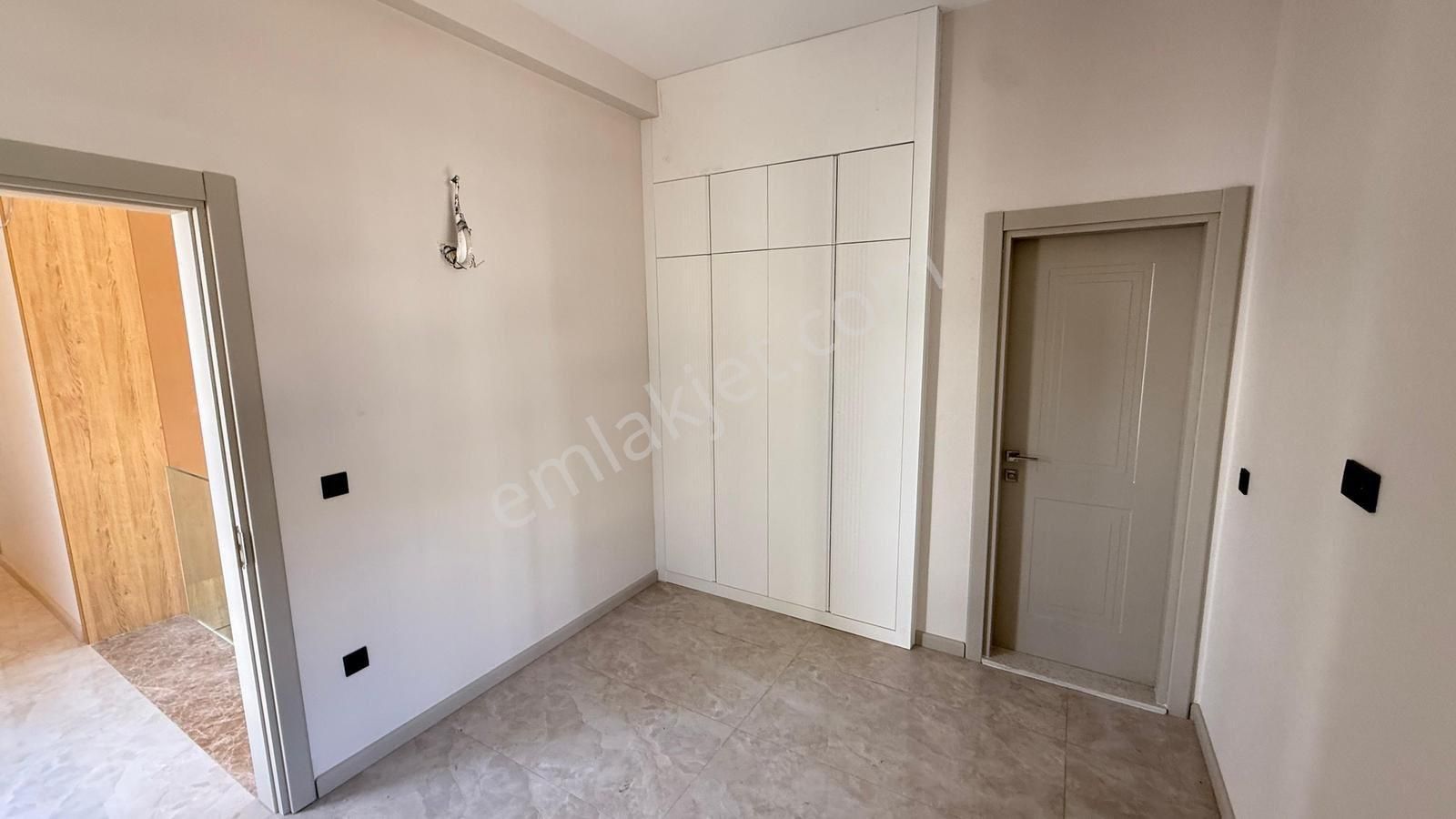 Kuşadası Yavansu Mevkisinde Satılık Müstakil Özel Havuzlu Villa - Görsel 27