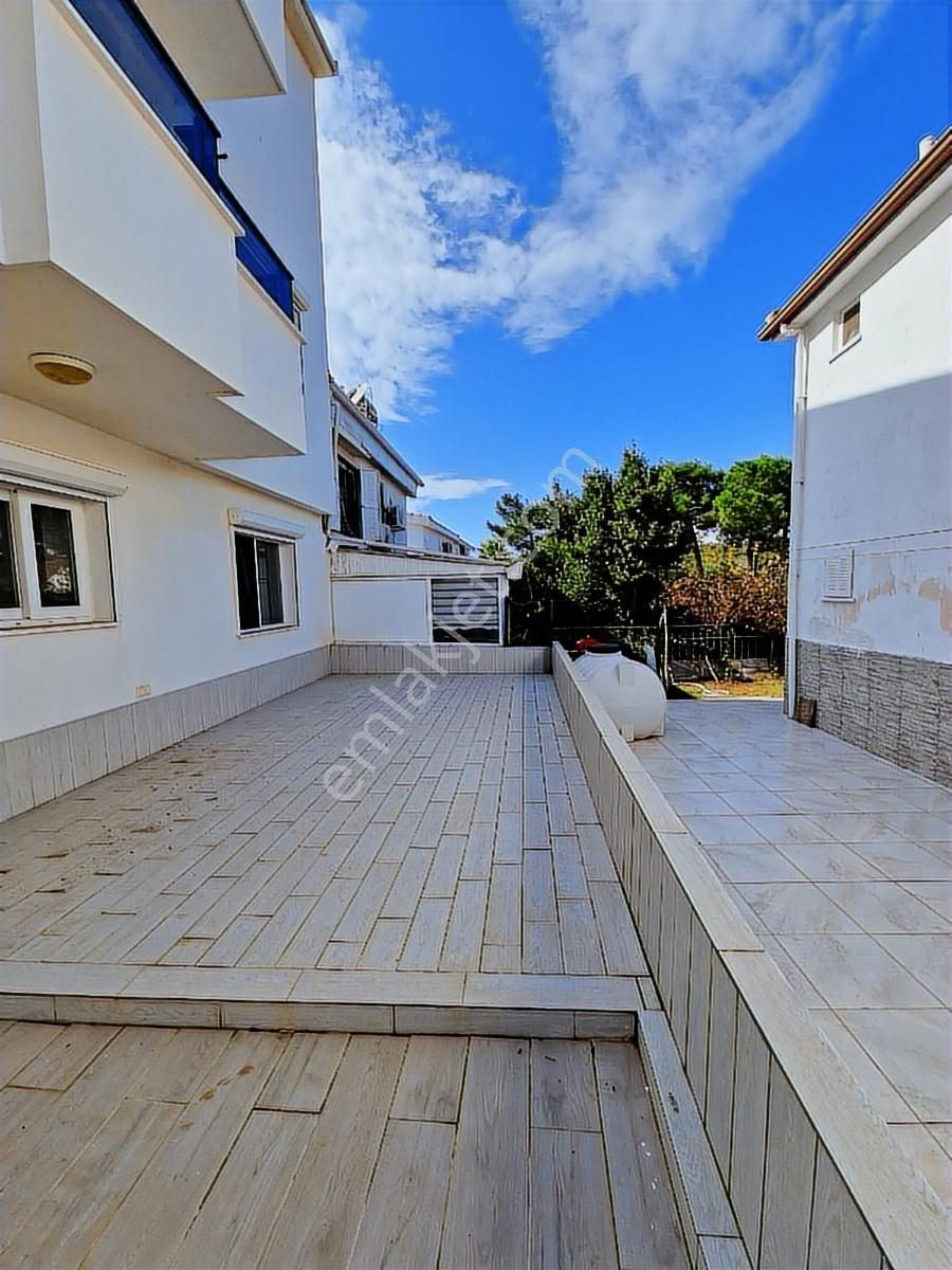 Deniz Yürüme Mesafesinde 6+1 Ayrı Mutfak Villa - Görsel 4