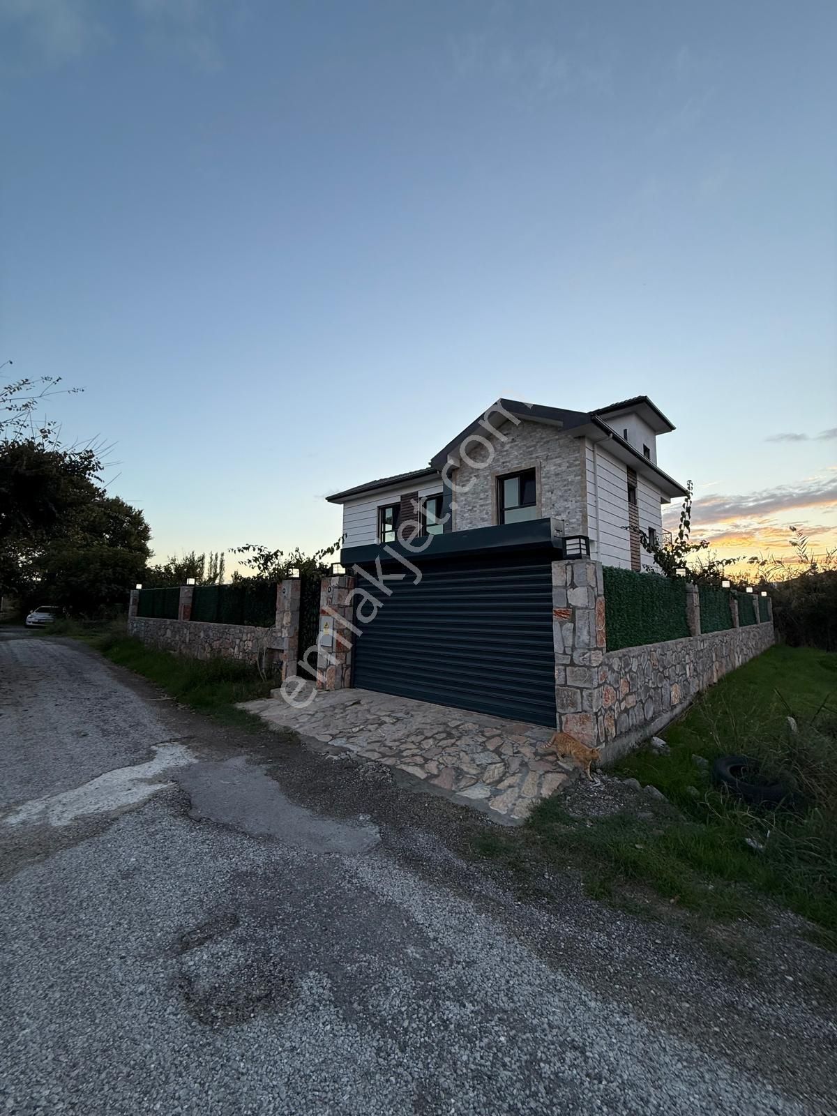 Stop’tan Dalaman Şerefler *427 M2 Arsa Paylı Havuzlu* 4+1 Dubleks Villa - Görsel 9