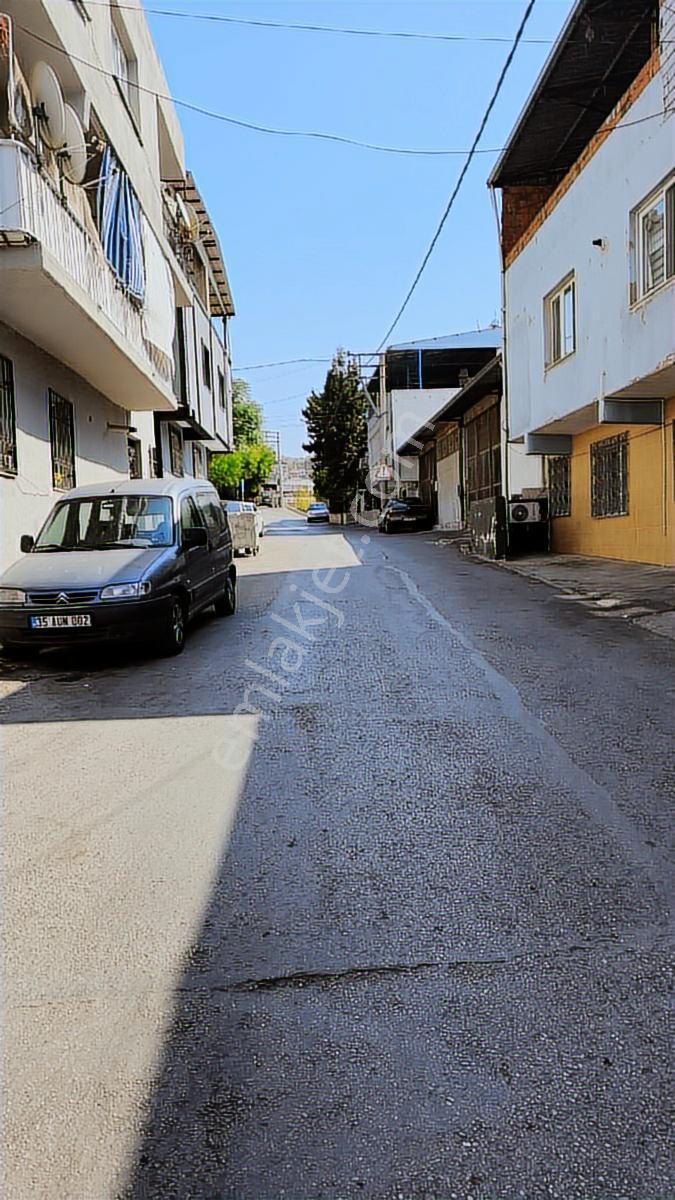 Bayraklı Onur Mahallesinde Satılık Arsa Yatırıma Uygun - Görsel 16
