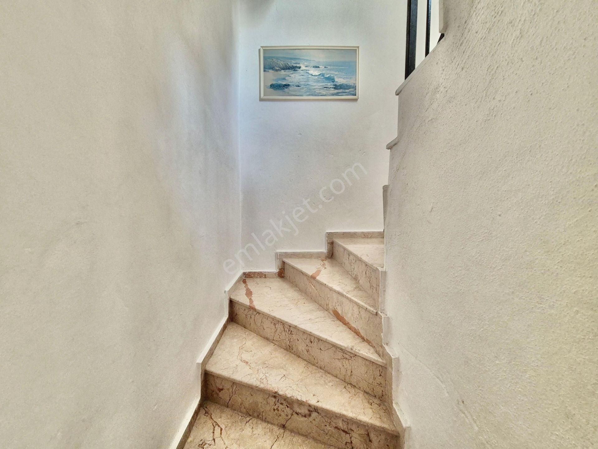 ▓zeytinli Gayrimenkul'den Deniz Manzaralı & Bahçeli 4+1 Satılık Villa - Görsel 20