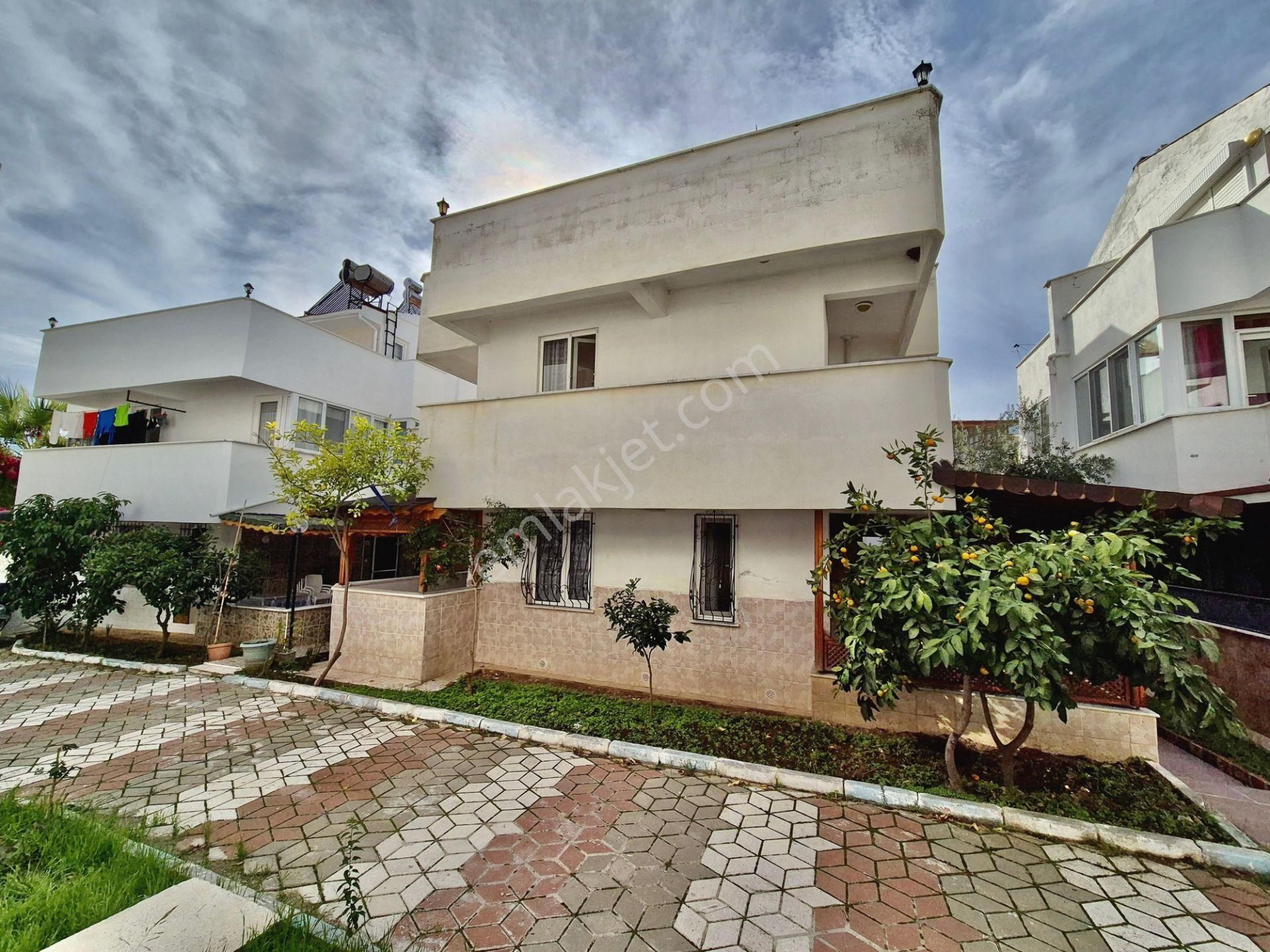 ▓zeytinli Gayrimenkul'den Deniz Manzaralı & Bahçeli 4+1 Satılık Villa - Görsel 30