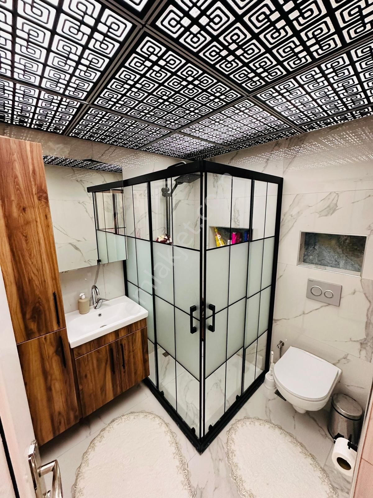 Bahçelievler'de Satılık 3 Katlı Komple Bina - Görsel 16