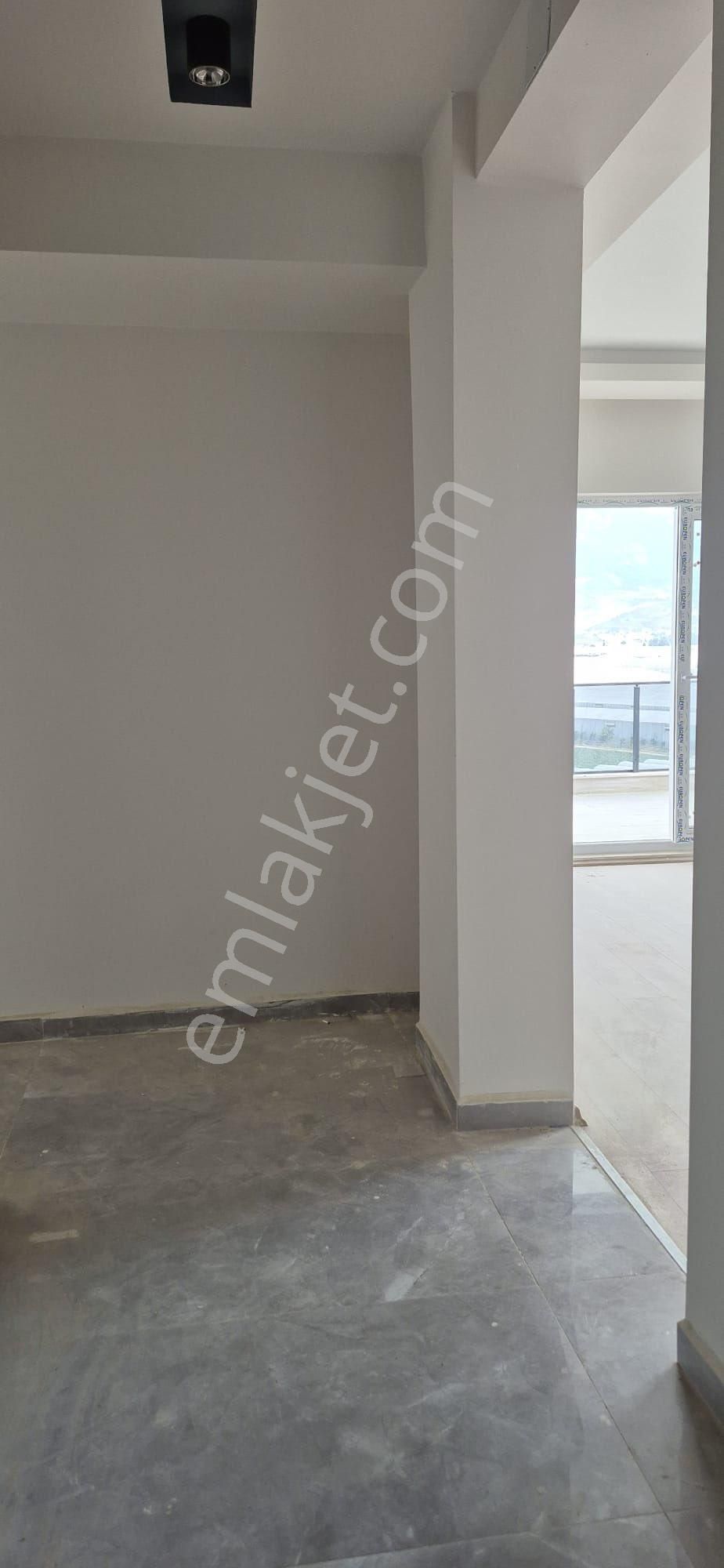 Kiralık Sıfır 2+1 Lüks Daire - Görsel 2