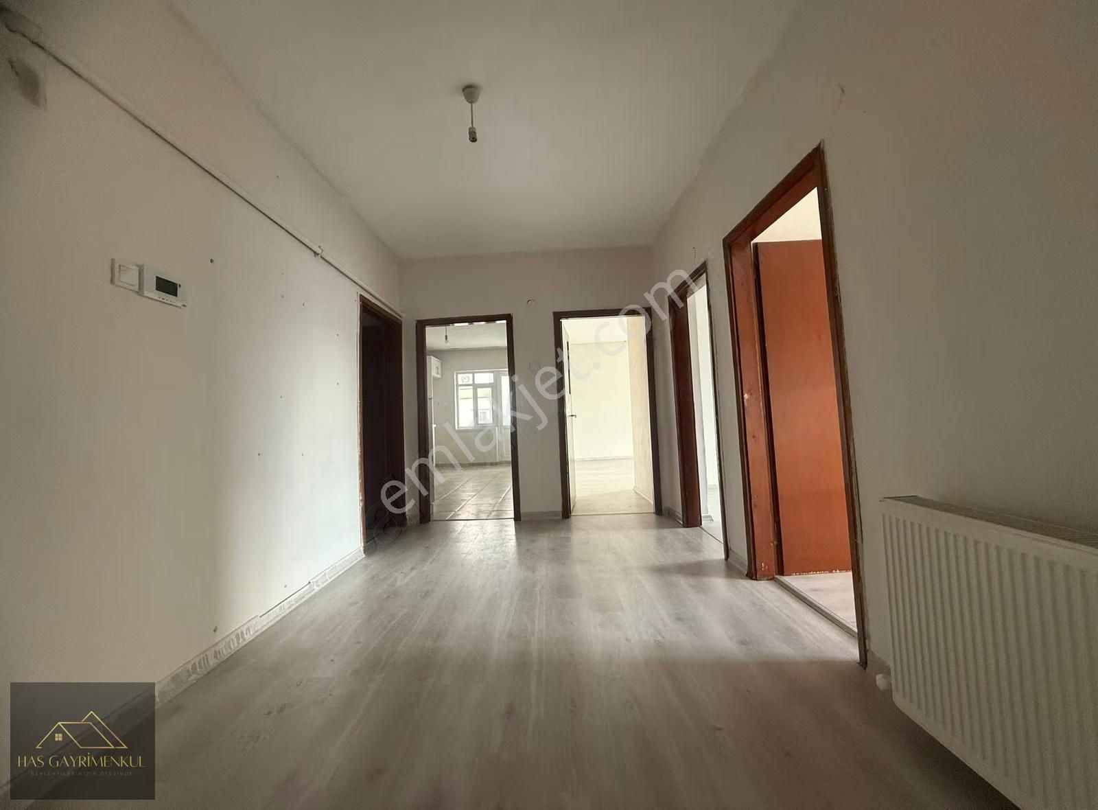 Has Gayirmenkul'den Merkezde 3+1 120 M2 Geniş Bağımsız Daire - Görsel 8