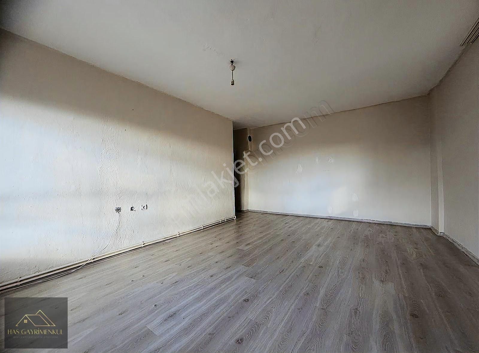 Has Gayirmenkul'den Merkezde 3+1 120 M2 Geniş Bağımsız Daire - Görsel 18