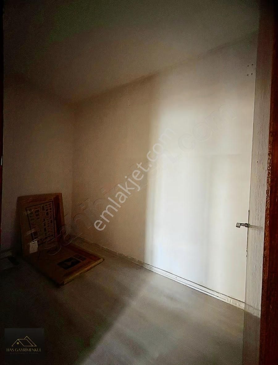 Has Gayirmenkul'den Merkezde 3+1 120 M2 Geniş Bağımsız Daire - Görsel 4