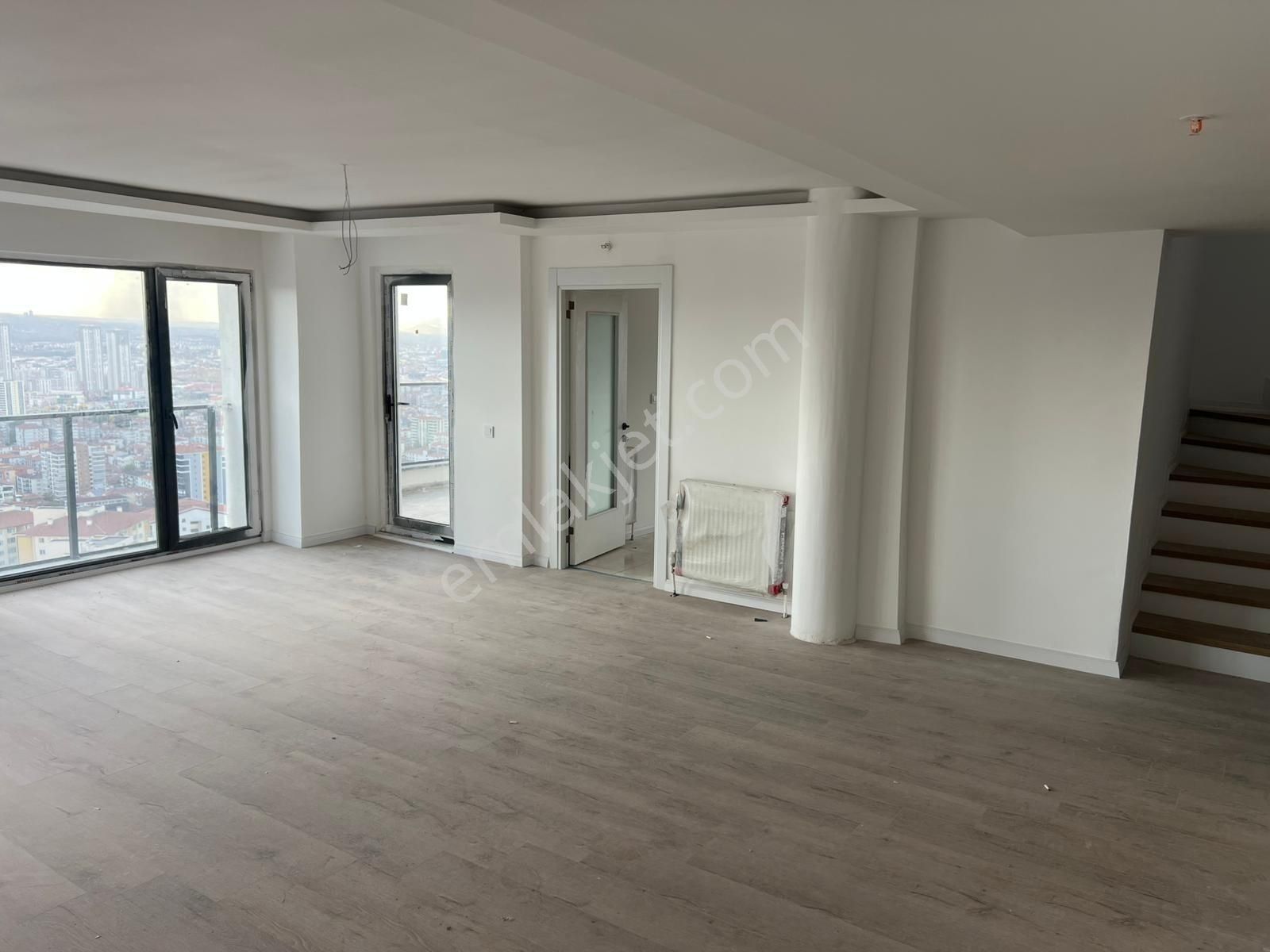 Güventepe'de Ankara Manzaralı Sıfır 4+2 Satılık Dubleks - Görsel 3