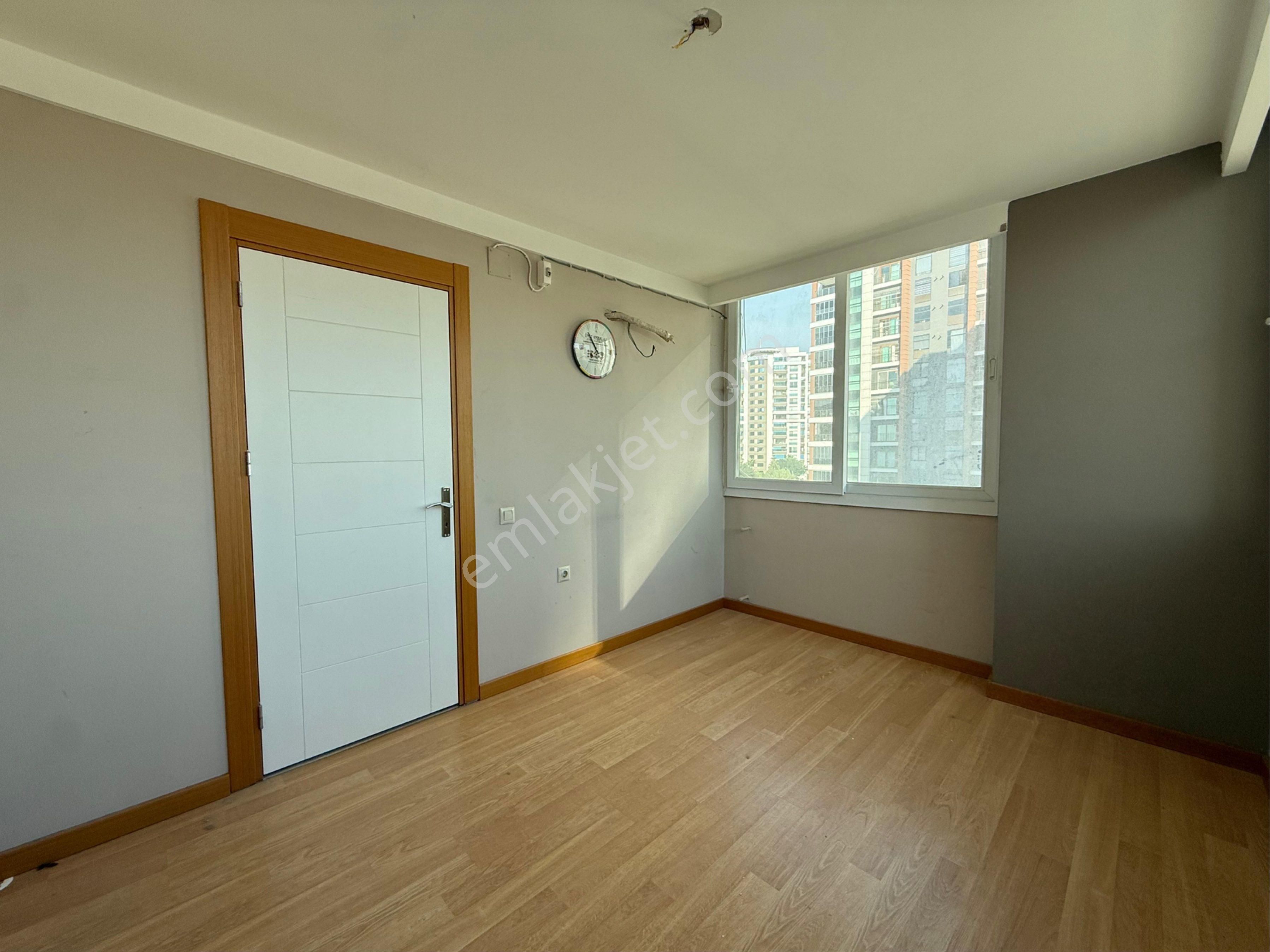 Gürselpaşada Site İçinde Güzel Lokasyon Satılık Daire - Görsel 17