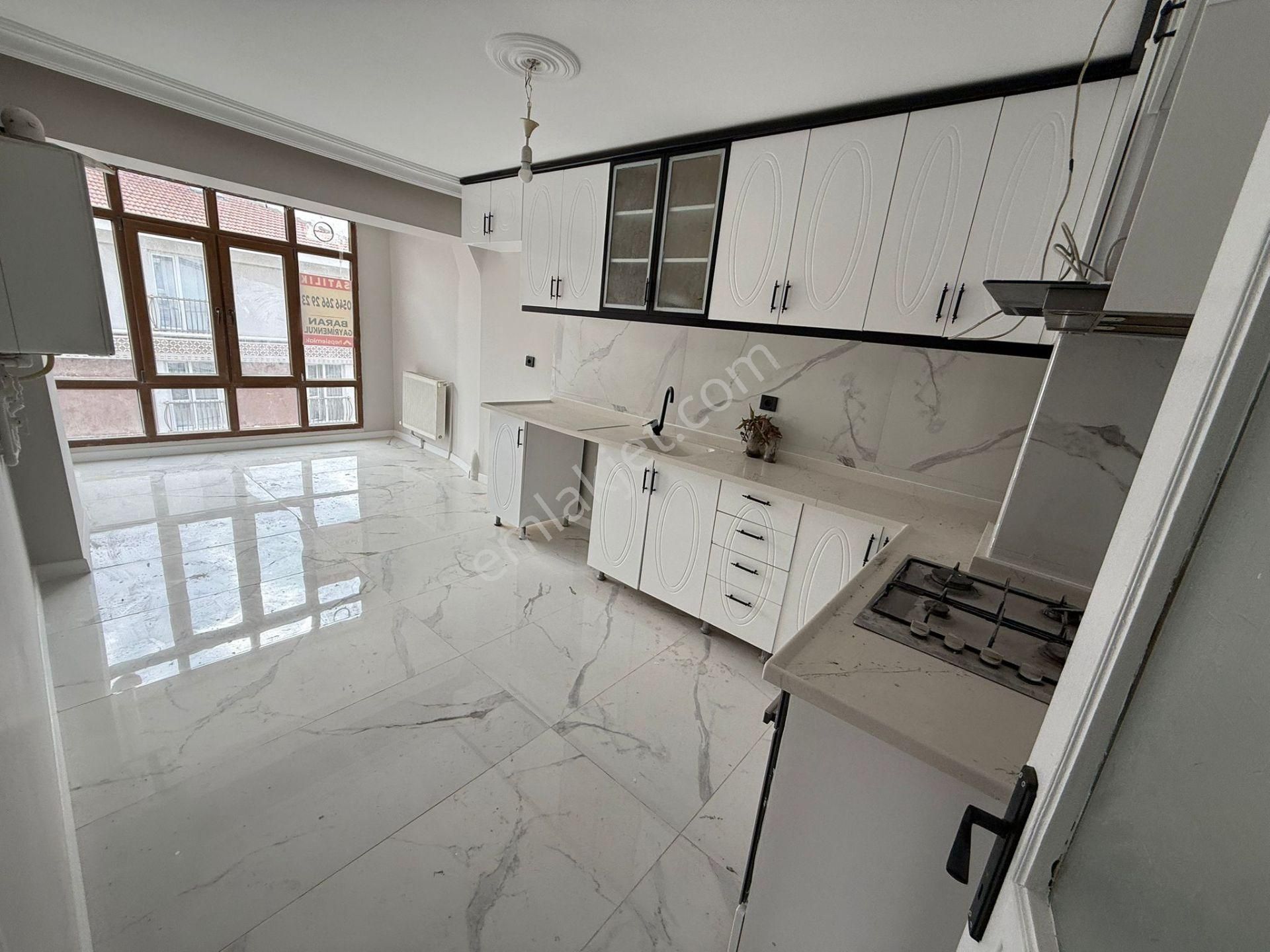 Vatan'dan Bağlarbaşı Merkezde Lüx Yapılı Asansörlü 6+1 Kapalı Teraslı Dublex - Görsel 4