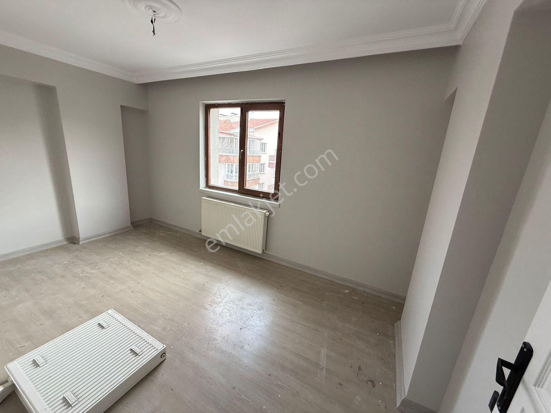 Vatan'dan Bağlarbaşı Merkezde Lüx Yapılı Asansörlü 6+1 Kapalı Teraslı Dublex - Görsel 9