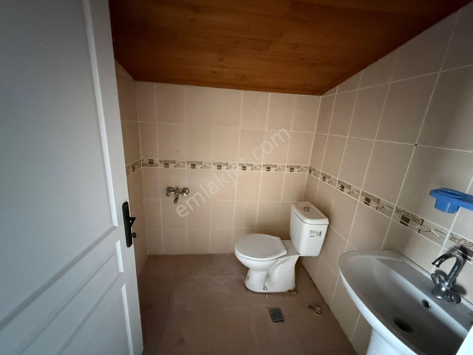 Vatan'dan Bağlarbaşı Merkezde Lüx Yapılı Asansörlü 6+1 Kapalı Teraslı Dublex - Görsel 22