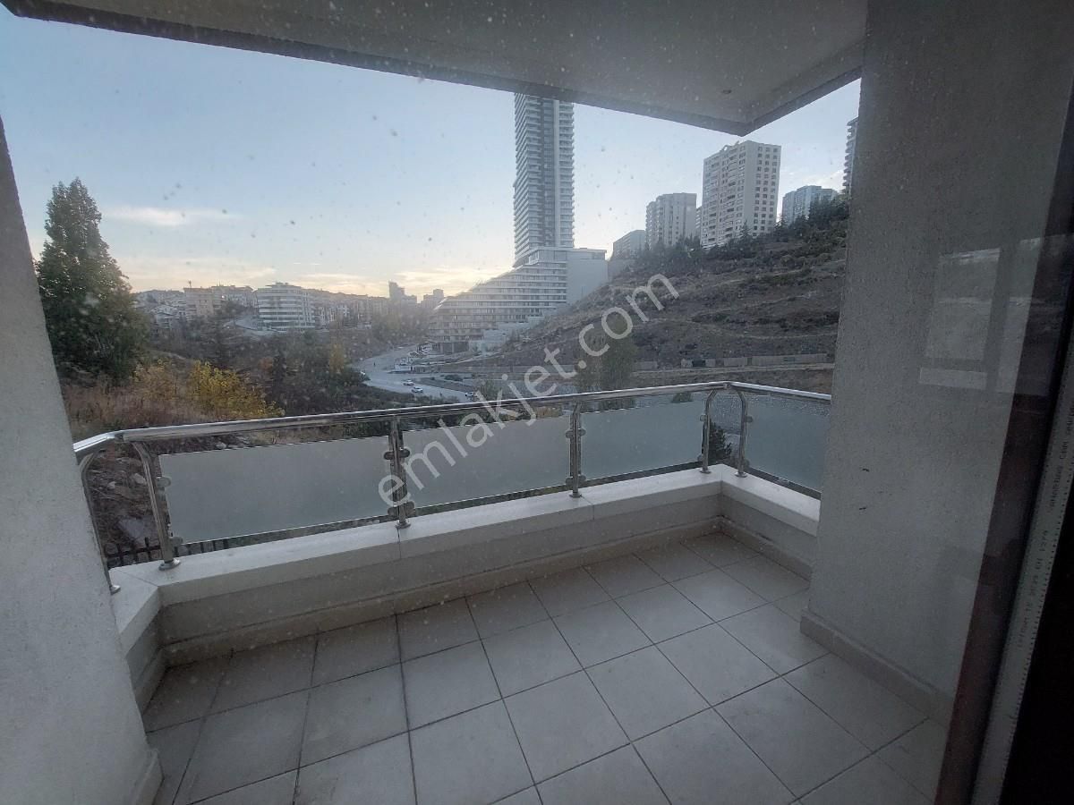 Çankaya Kırkkonaklar Esin Sitesinde 3+1 3 Kombili - Görsel 4