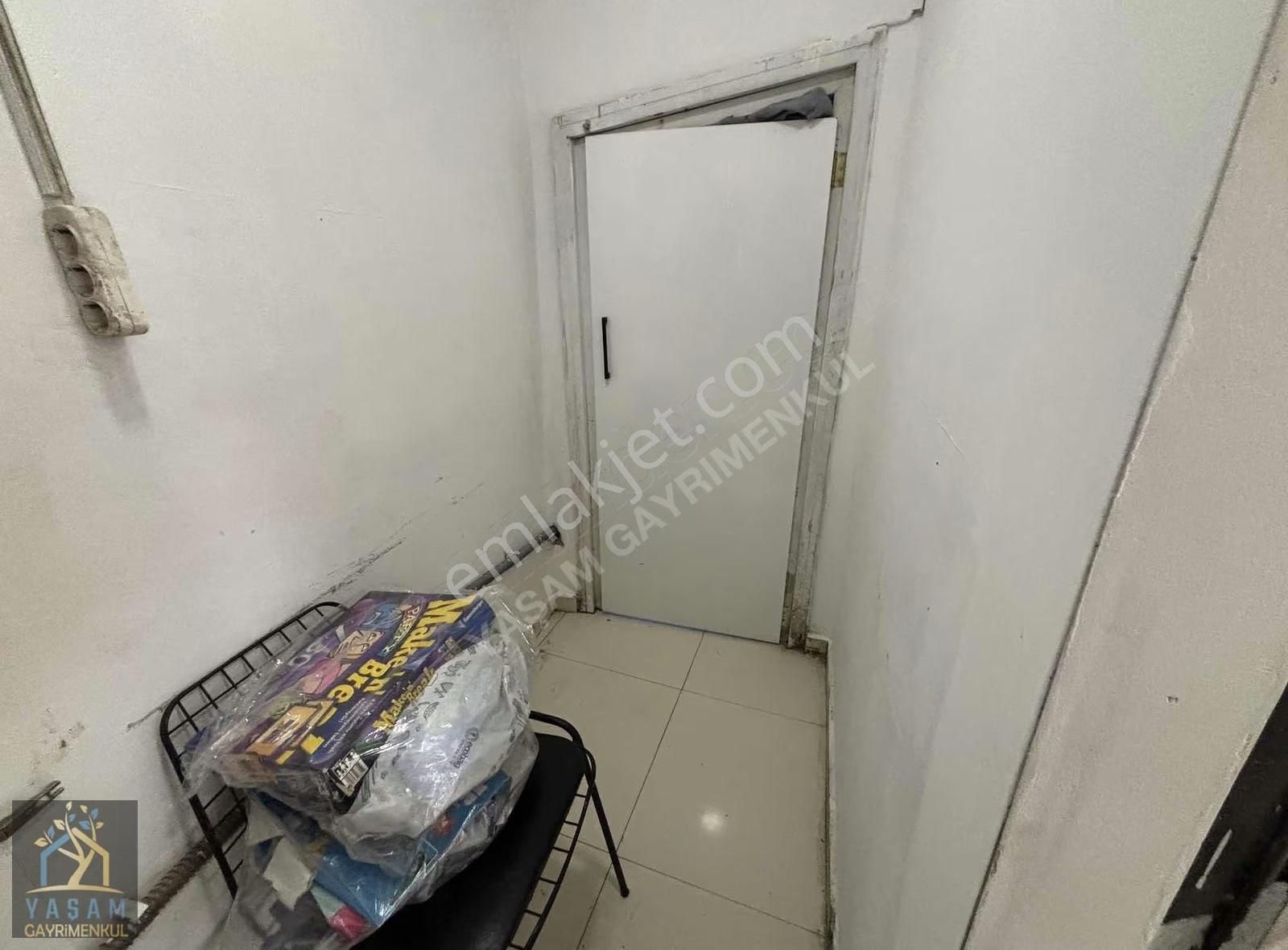 Yaşam Dan Satılık Cadde Üzeri Köşebaşı Dükkan Çift Giriş - Görsel 2