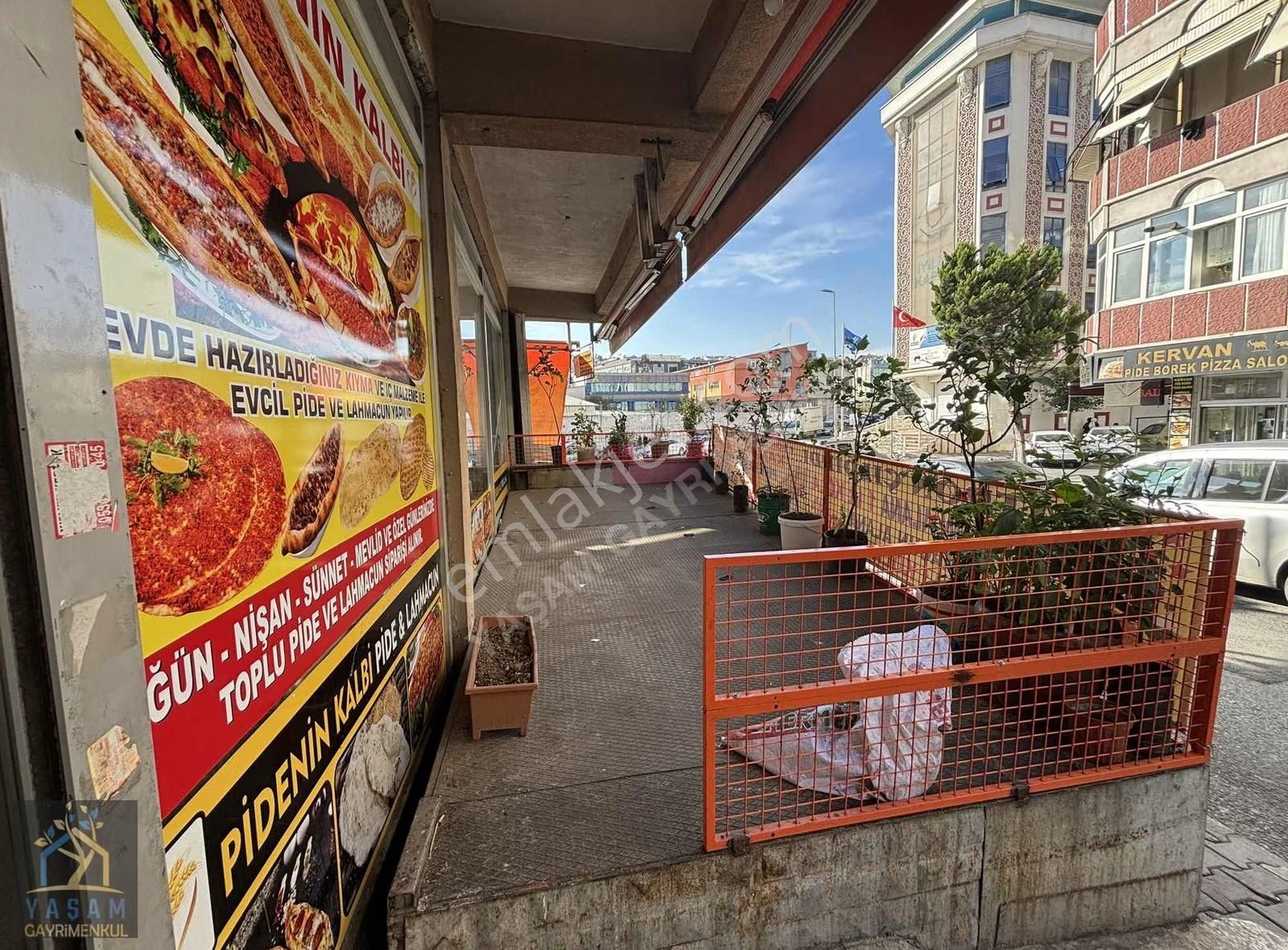 Yaşam Dan Satılık Cadde Üzeri Köşebaşı Dükkan Çift Giriş - Görsel 29