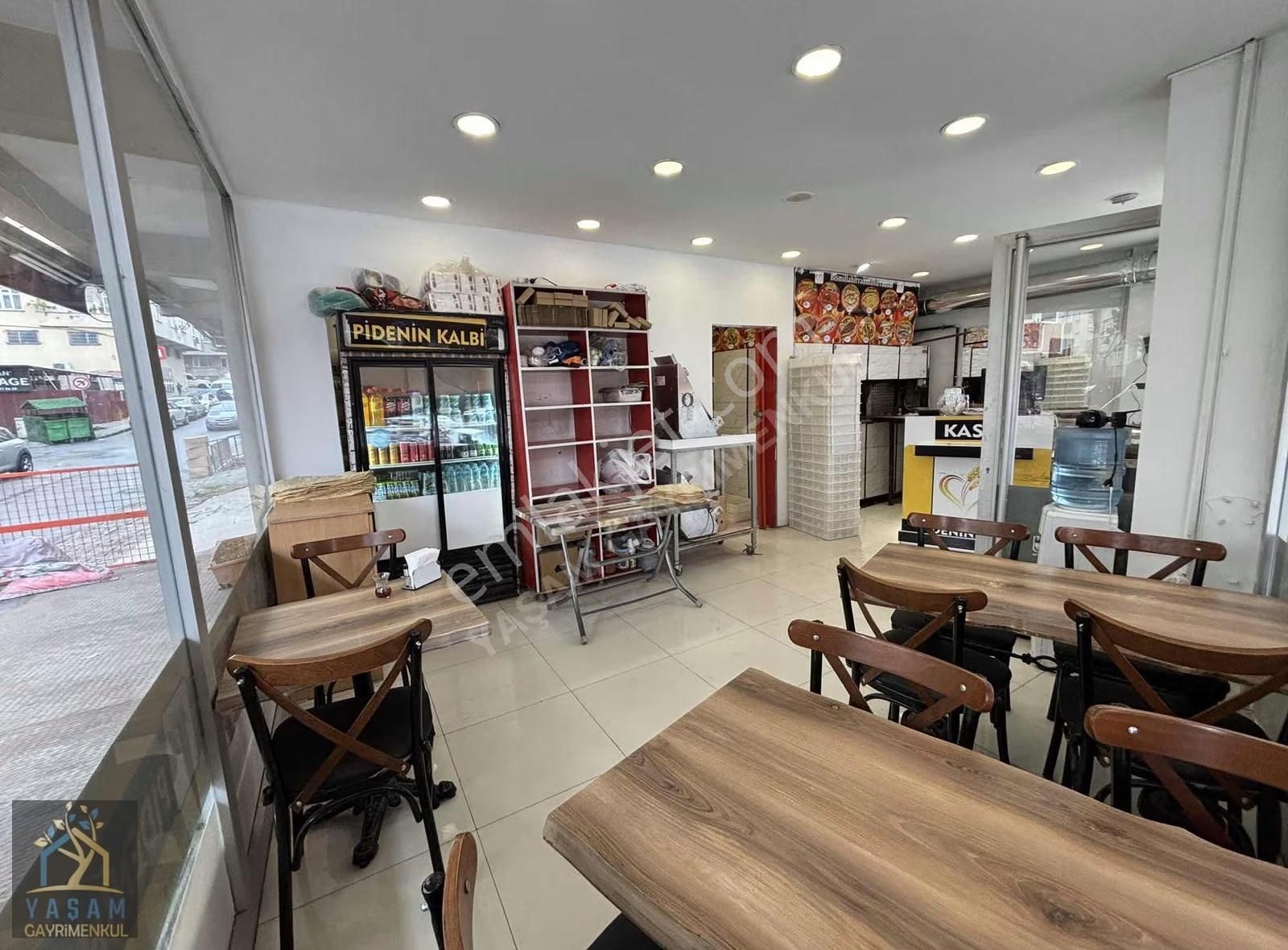 Yaşam Dan Satılık Cadde Üzeri Köşebaşı Dükkan Çift Giriş - Görsel 18