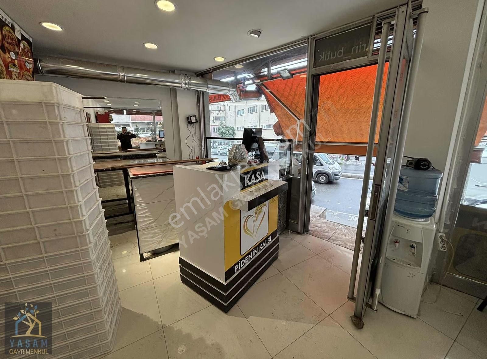Yaşam Dan Satılık Cadde Üzeri Köşebaşı Dükkan Çift Giriş - Görsel 28