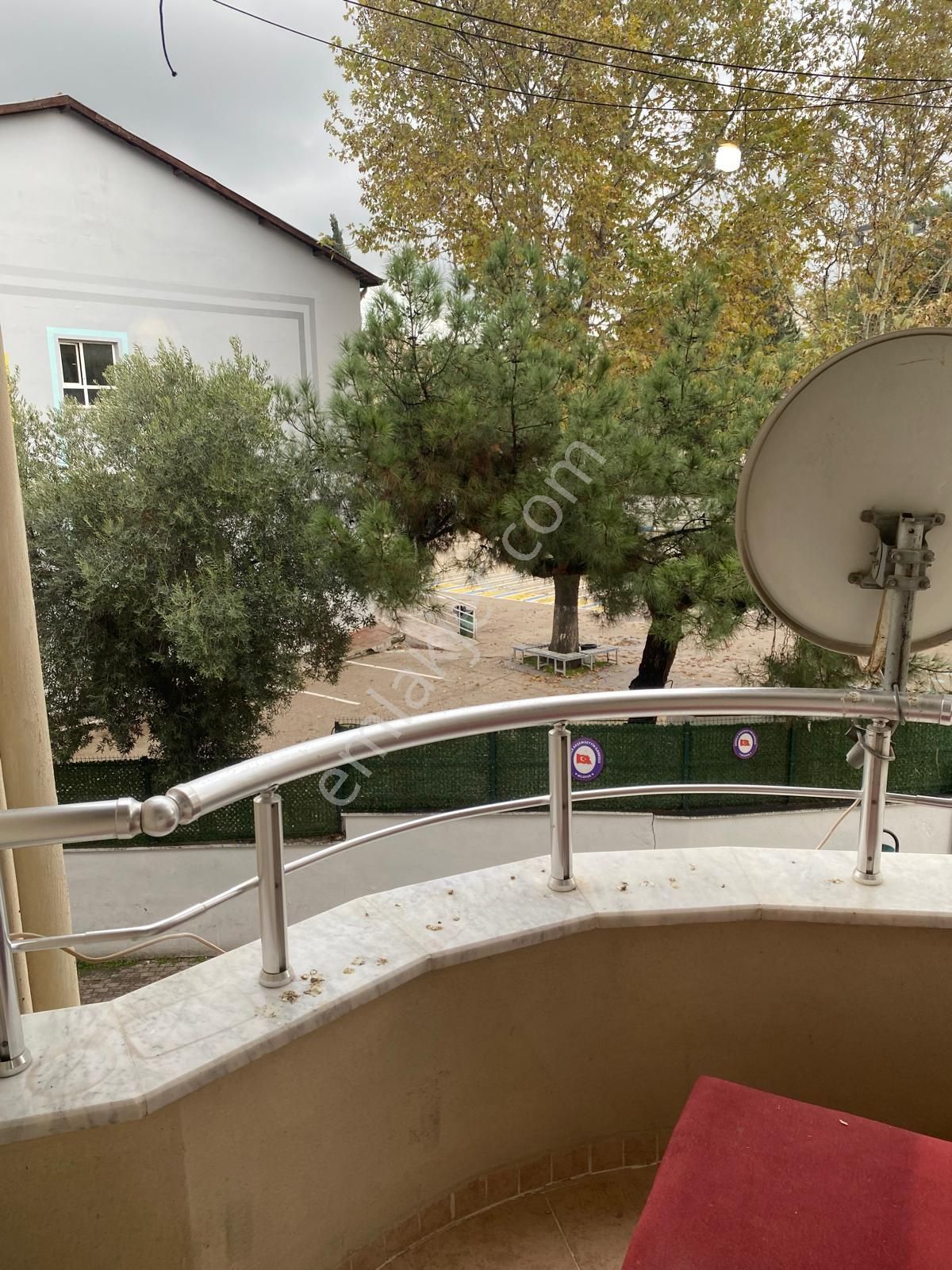 Merkezi Konumda Kiralık Daire!!! - Görsel 12